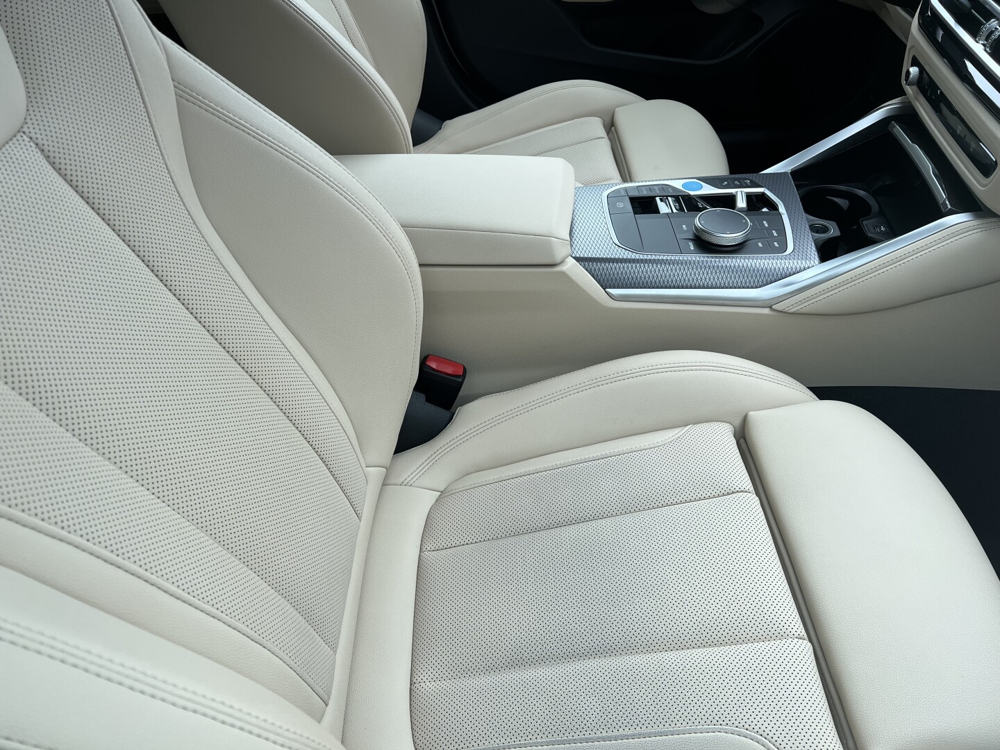 BMW i4 eDrive40 M-Sportpaket 340PS Black Aus Deutschland (127368)