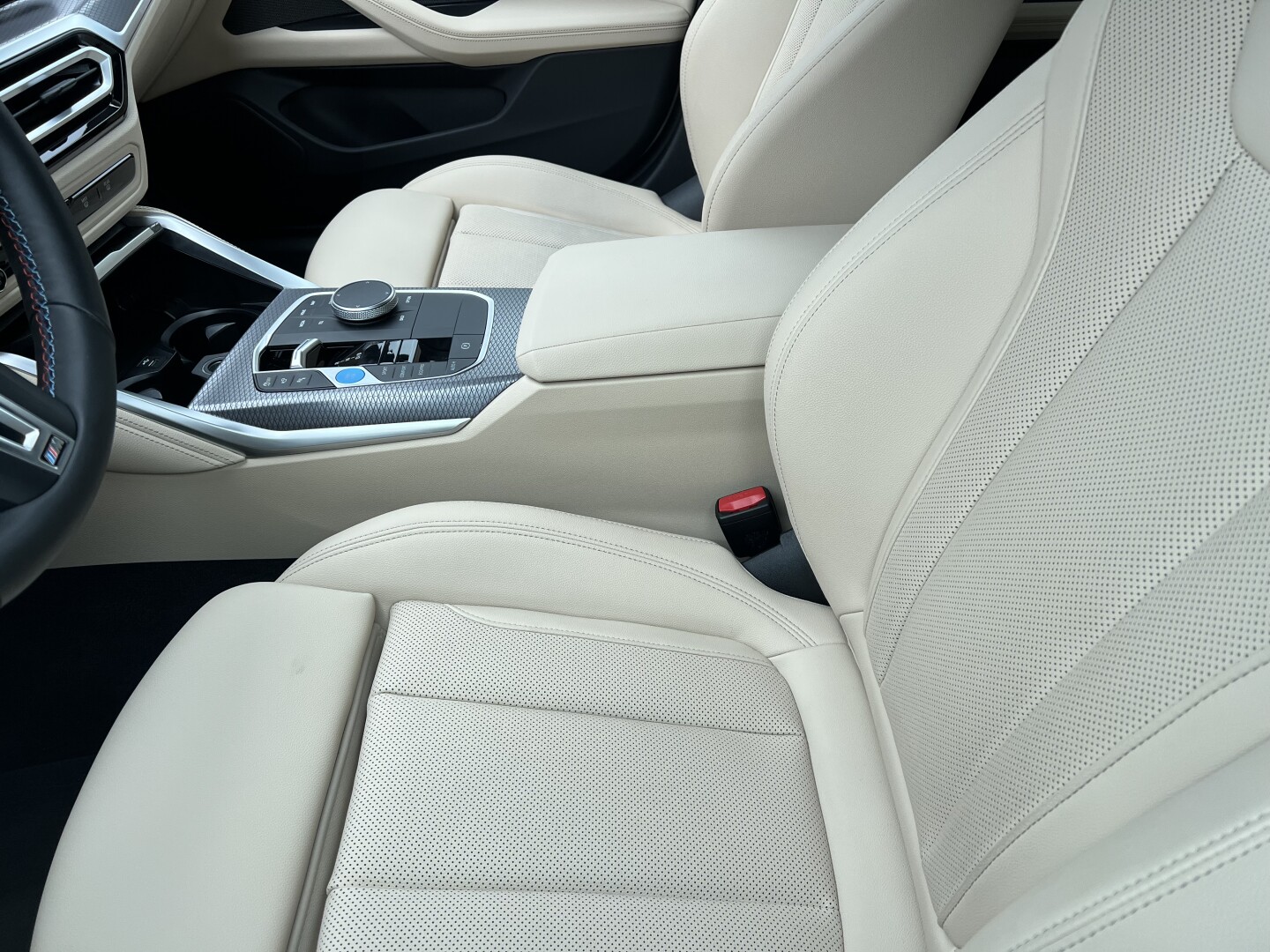 BMW i4 eDrive40 M-Sportpaket 340PS Black Aus Deutschland (127379)