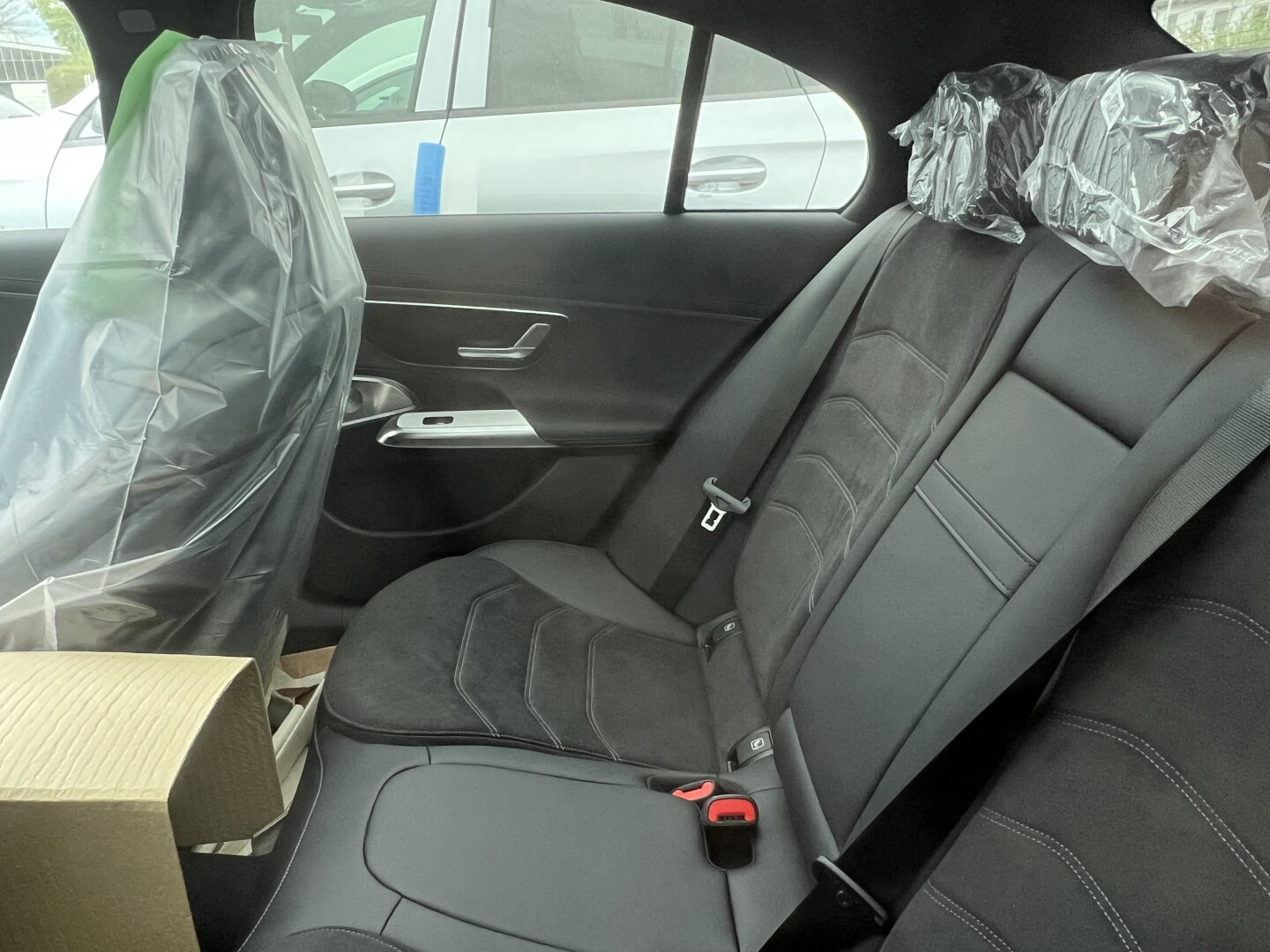 Mercedes-Benz E 220d AMG 4Matic Black-Paket LED Aus Deutschland (127393)
