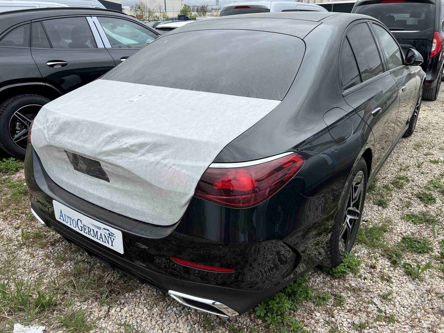 Mercedes-Benz E 220d AMG 4Matic Black-Paket LED Aus Deutschland (127398)