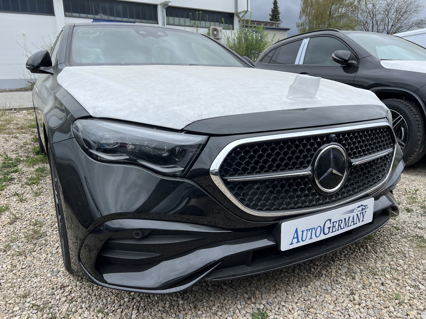 Mercedes-Benz E 220d AMG 4Matic Black-Paket LED Aus Deutschland (127406)