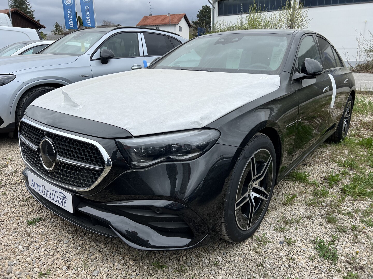 Mercedes-Benz E 220d AMG 4Matic Black-Paket LED Aus Deutschland (127388)