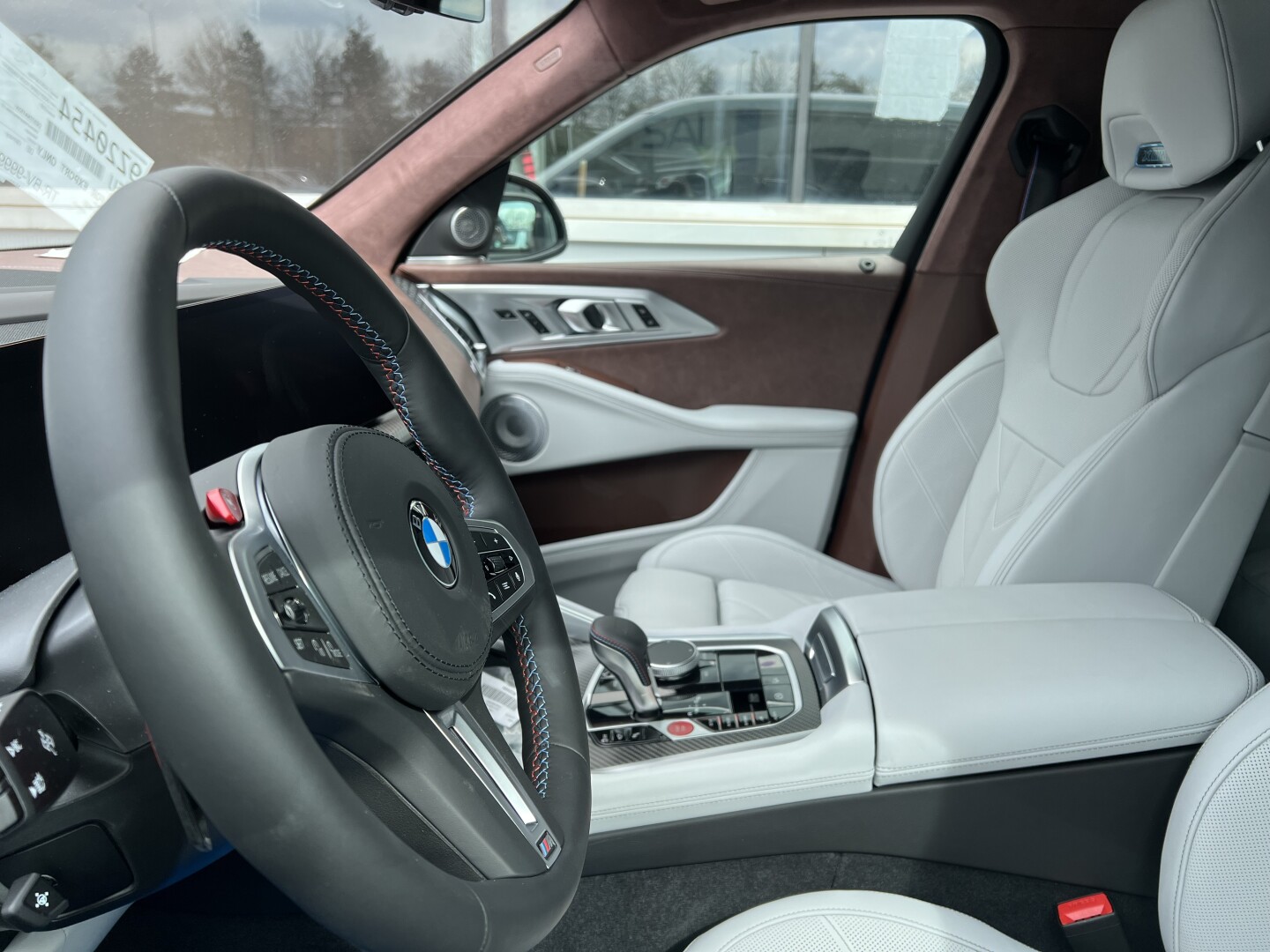 BMW XM 4.4 Hybrid 653PS B&W Paket-Black Exclusive З Німеччини (127442)