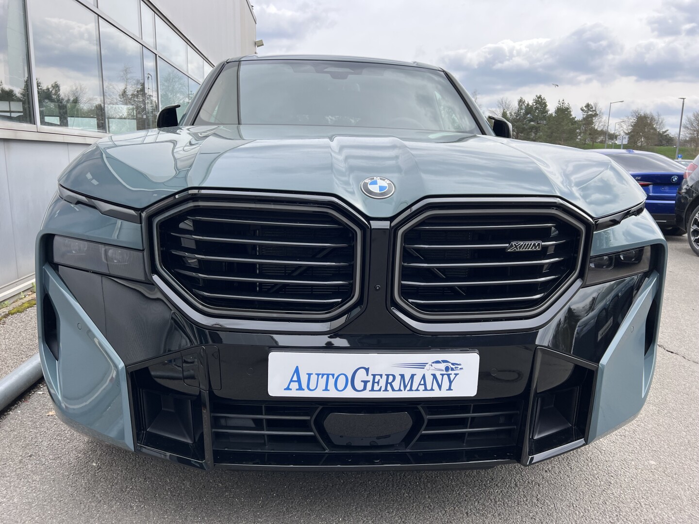 BMW XM 4.4 Hybrid 653PS B&W Paket-Black Exclusive З Німеччини (127461)