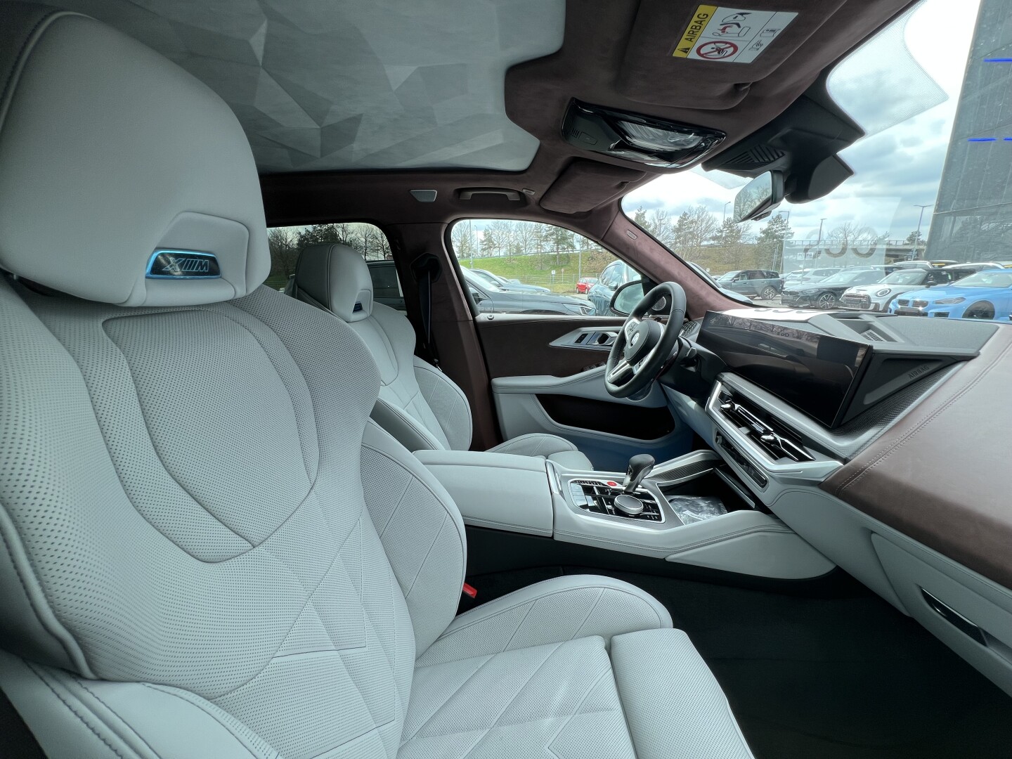BMW XM 4.4 Hybrid 653PS B&W Paket-Black Exclusive З Німеччини (127453)