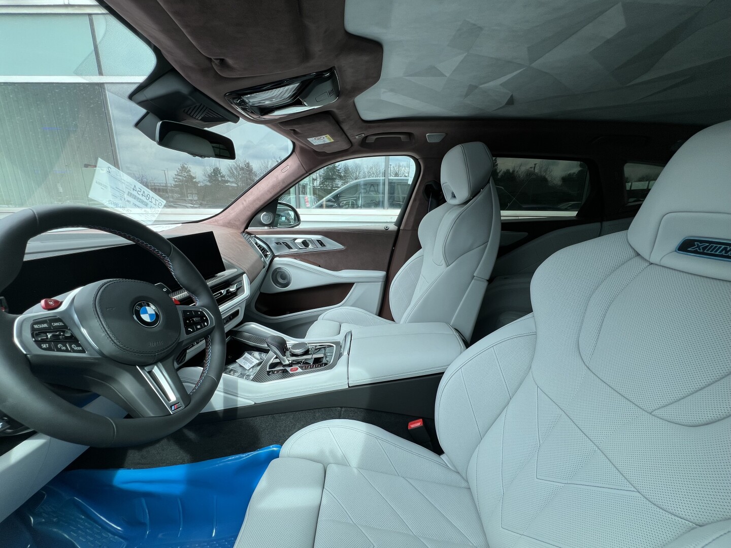 BMW XM 4.4 Hybrid 653PS B&W Paket-Black Exclusive З Німеччини (127441)