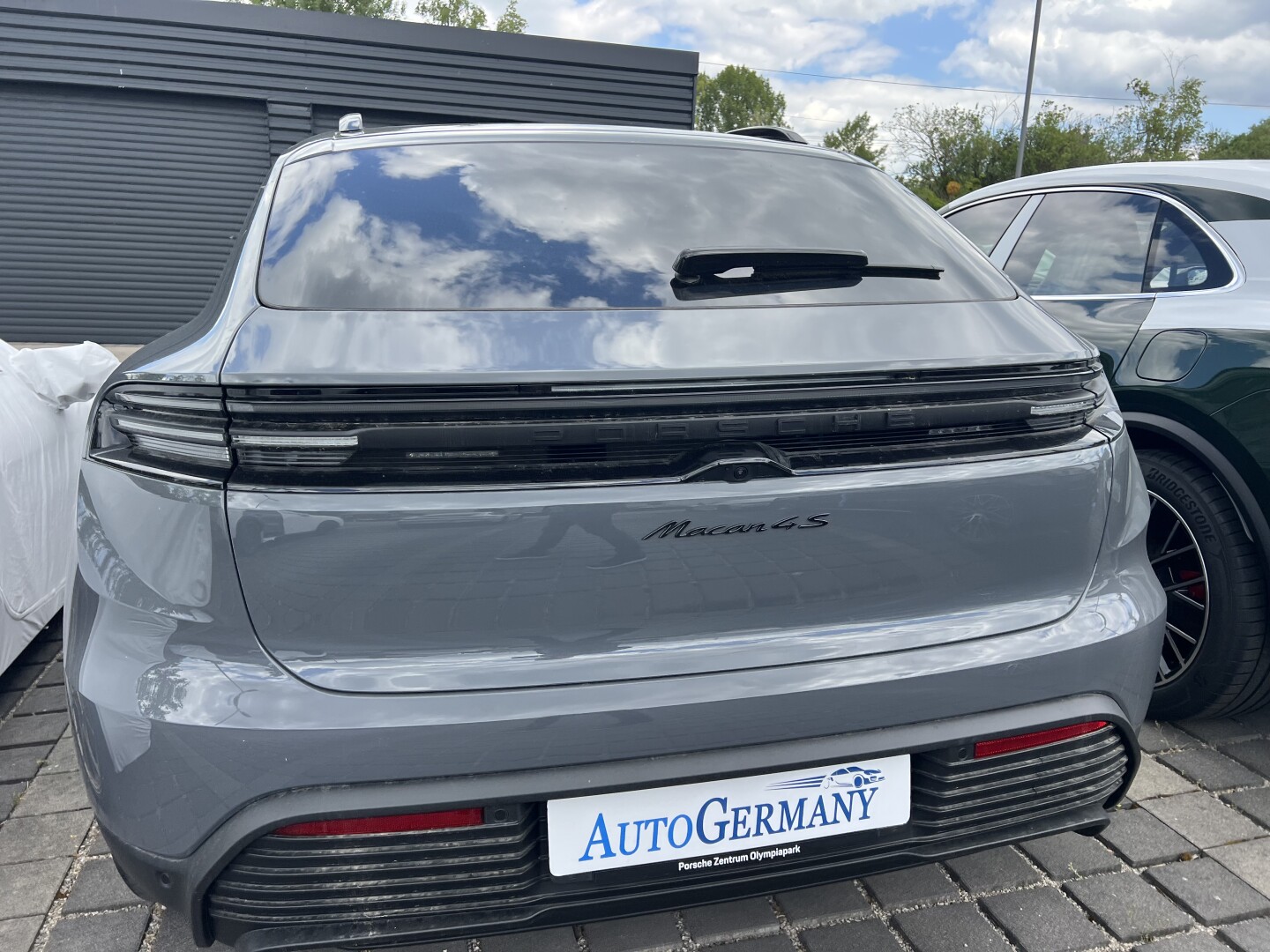 Porsche Macan 4S InnoDrive 517PS Surround-View З Німеччини (127508)