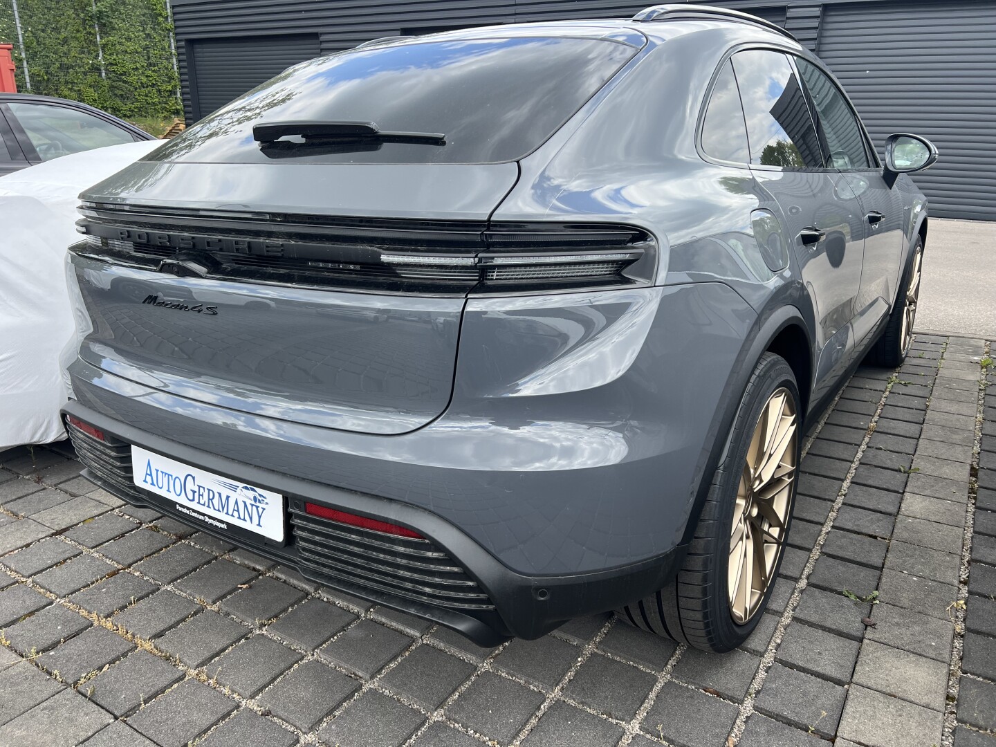 Porsche Macan 4S InnoDrive 517PS Surround-View З Німеччини (127511)