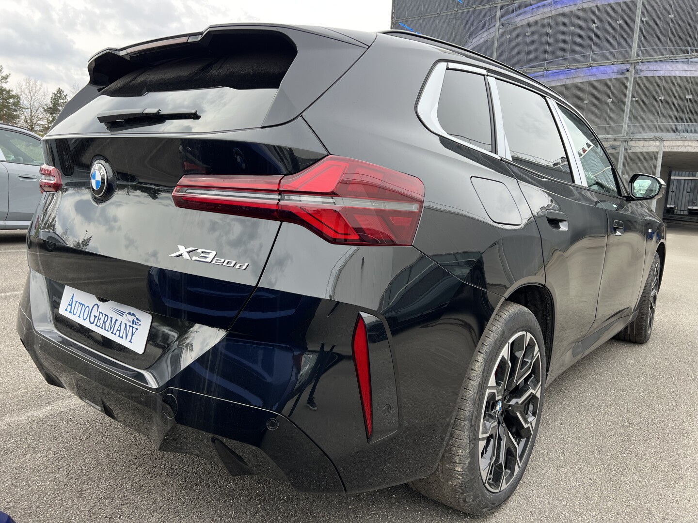 BMW X3 xDrive 20d M-Sport Black-Paket LED Aus Deutschland (127528)