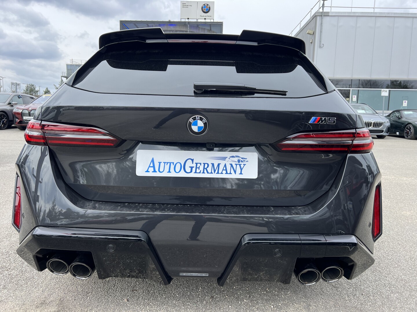 BMW M5 Touring xDrivers 727PS Individual З Німеччини (127611)