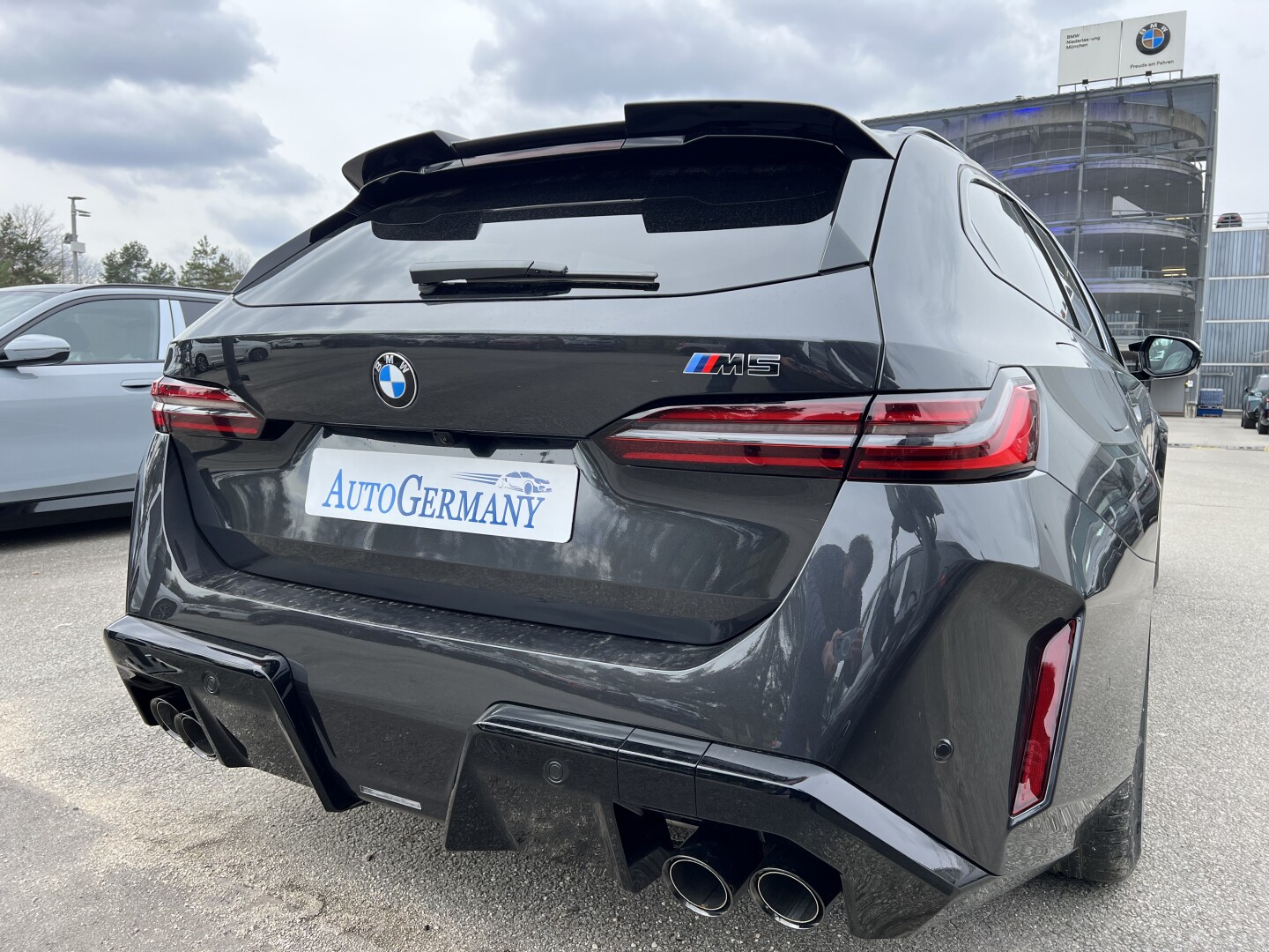 BMW M5 Touring xDrivers 727PS Individual З Німеччини (127610)