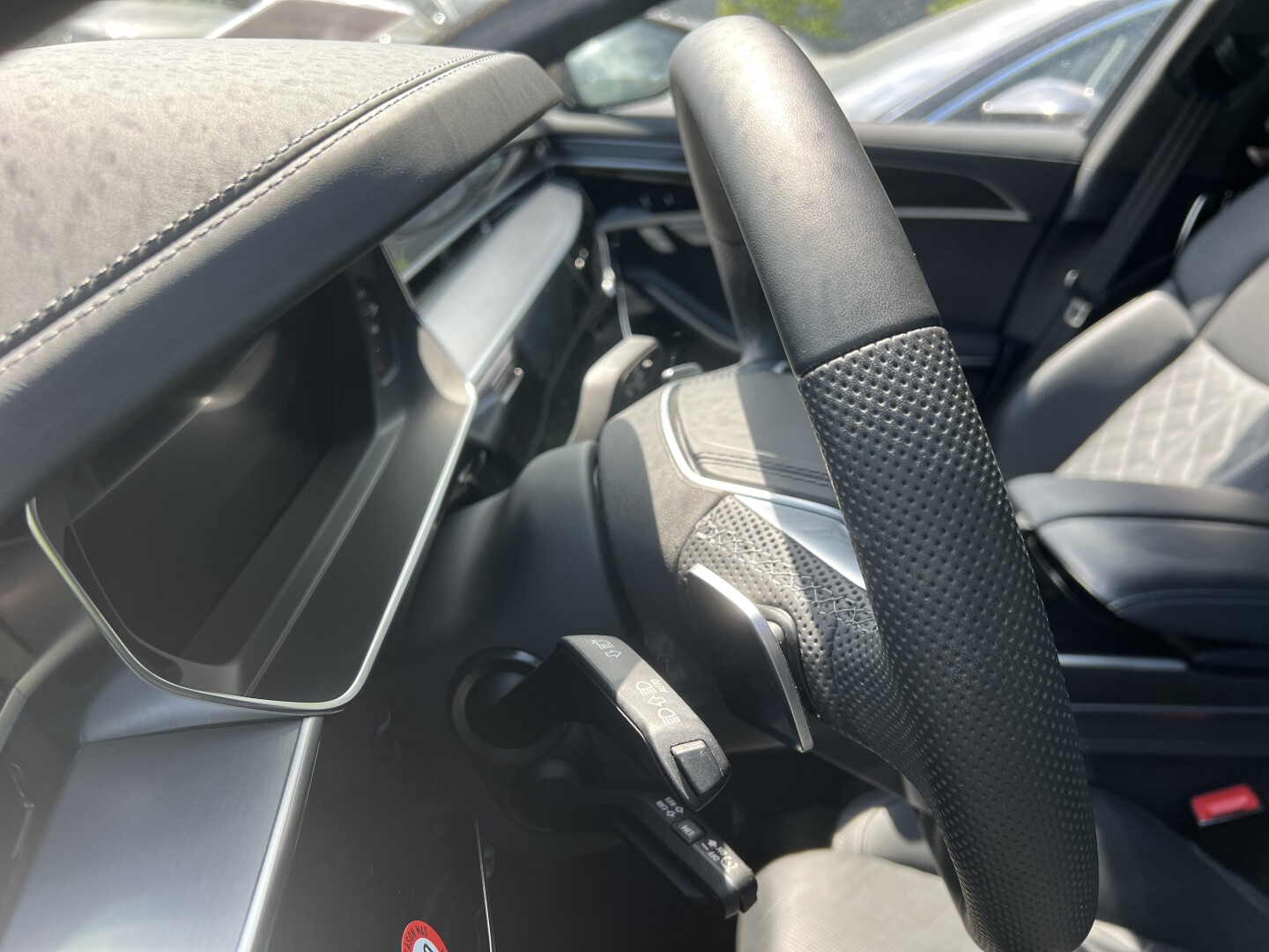 Audi S8 Quattro 4.0TFSI 571PS HD-Matrix Individual З Німеччини (127629)
