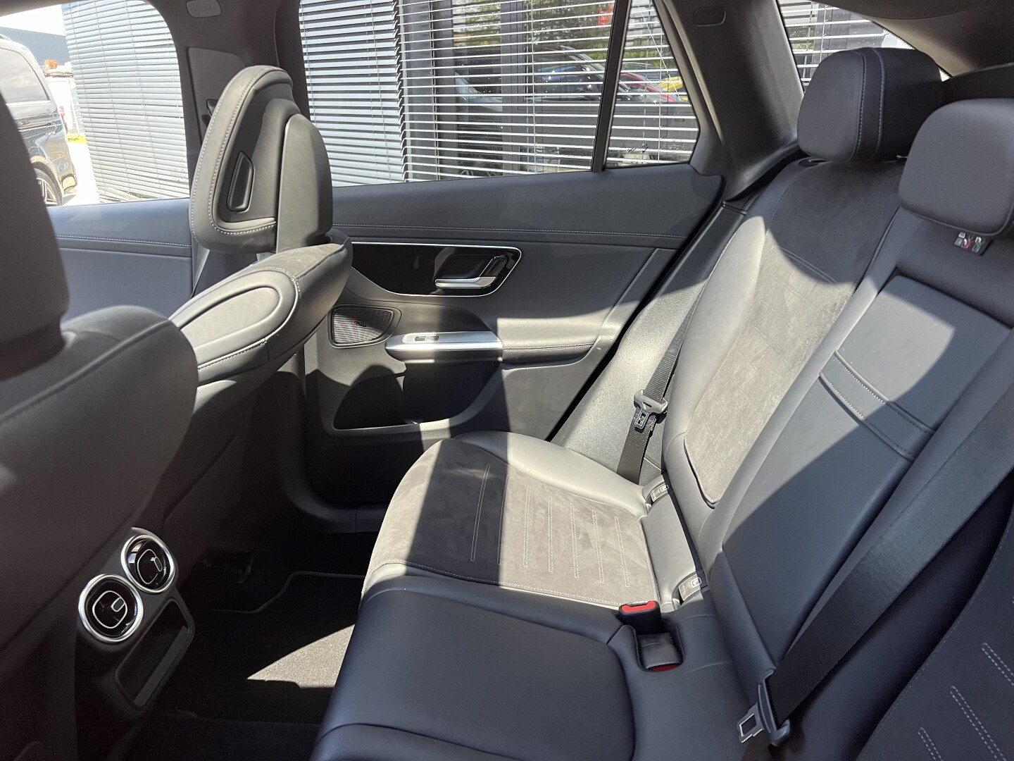 Mercedes-Benz GLC 220d AMG 4Matic Black-Paket З Німеччини (127662)