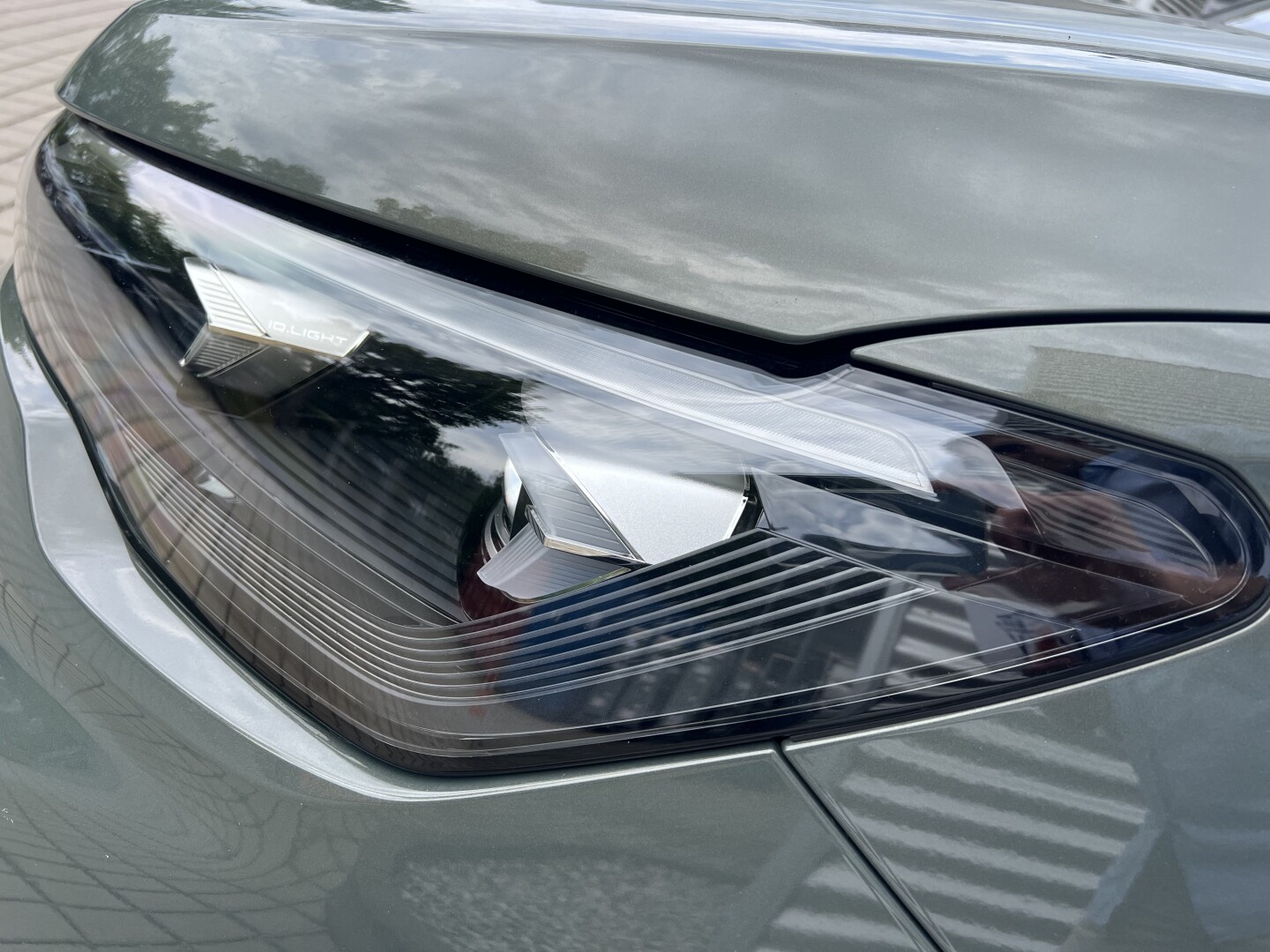 VW Tiguan 1.5e Hybrid 272PS R-Line DSG Black З Німеччини (127779)