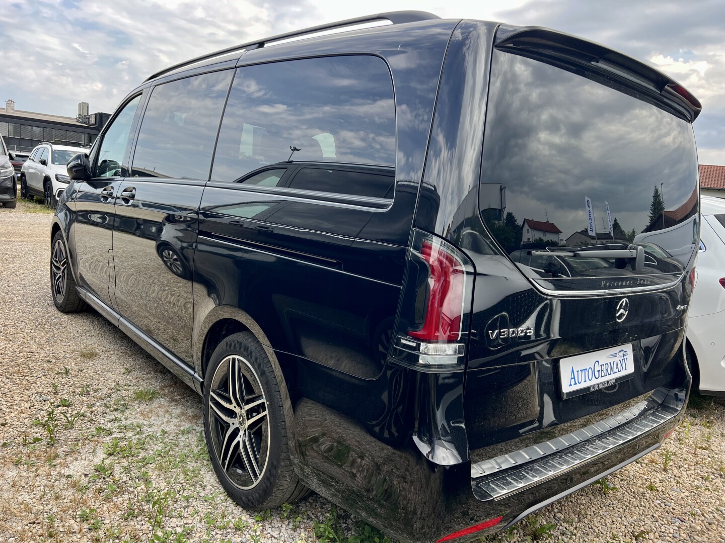 Mercedes-Benz V300d 4-Matic Avantgarde Lang AMG З Німеччини (127810)