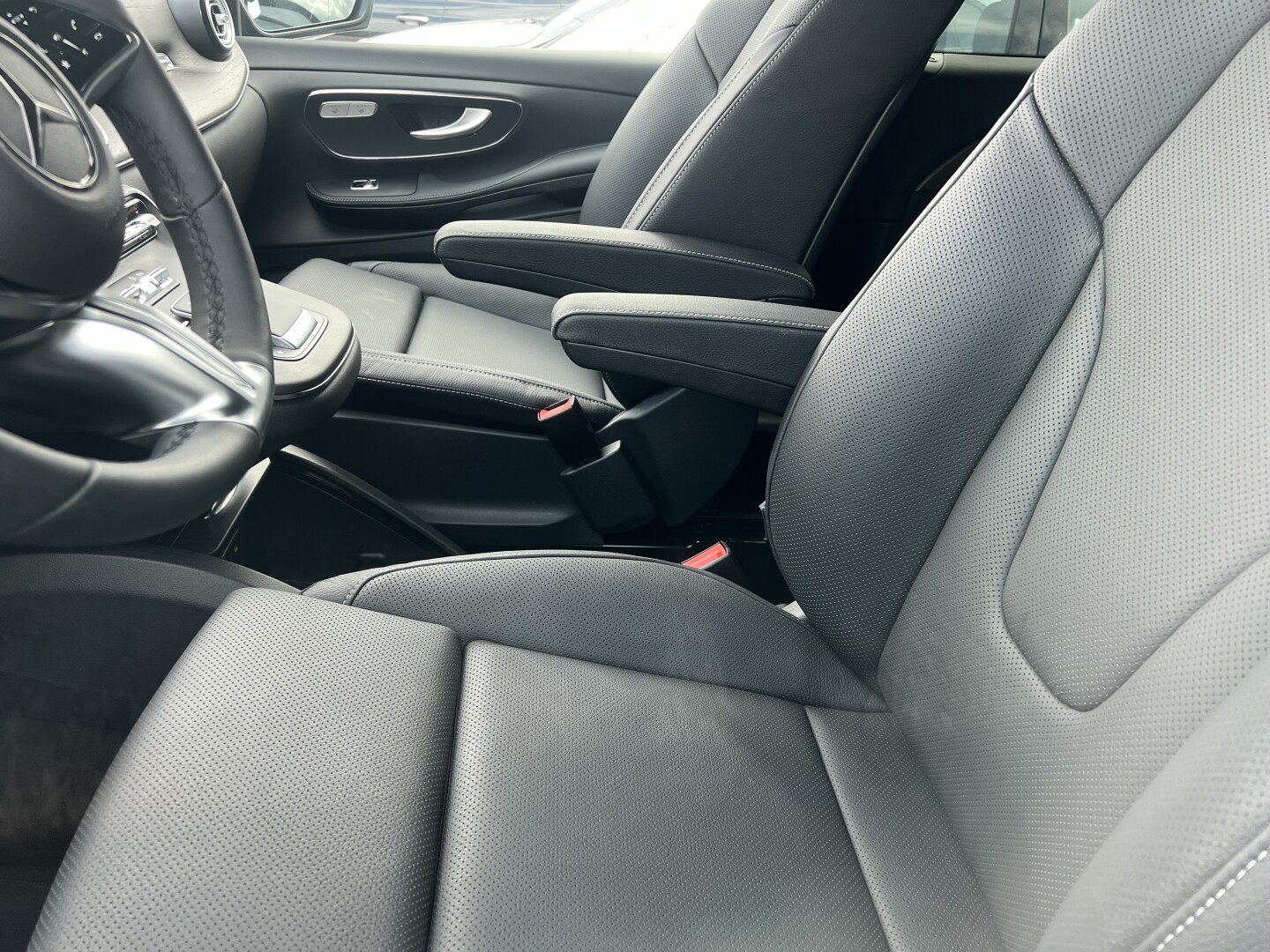 Mercedes-Benz V300d 4-Matic Avantgarde Lang AMG З Німеччини (127806)