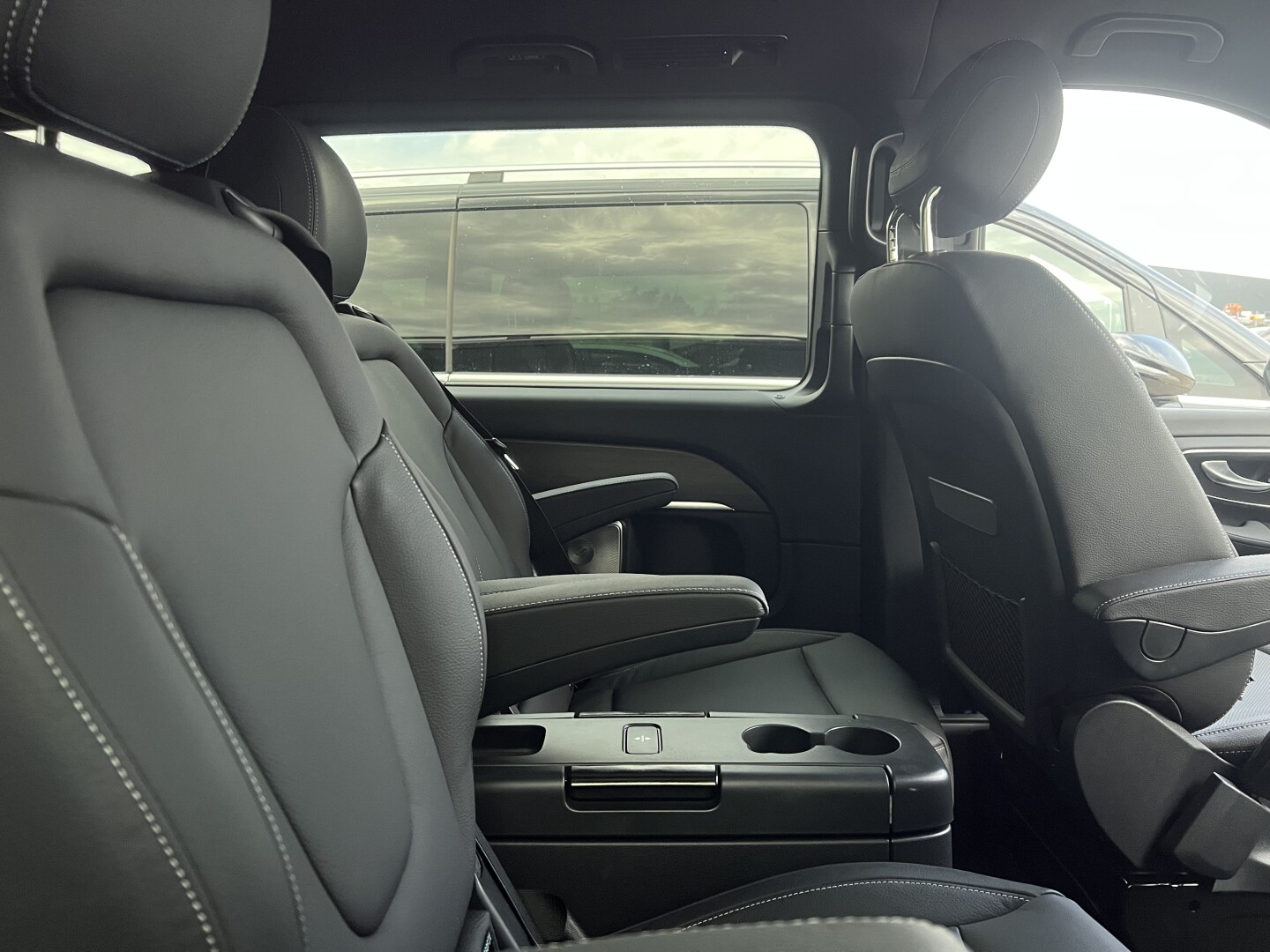 Mercedes-Benz V300d 4-Matic Avantgarde Lang AMG З Німеччини (127797)