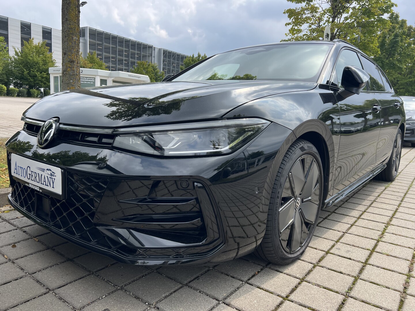 VW Passat 2.0 TDI R-Line 193PS 4-Motion DSG Из Германии (127924)