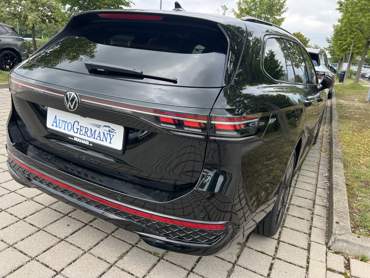 VW Passat 2.0 TDI R-Line 193PS 4-Motion DSG Из Германии (127937)
