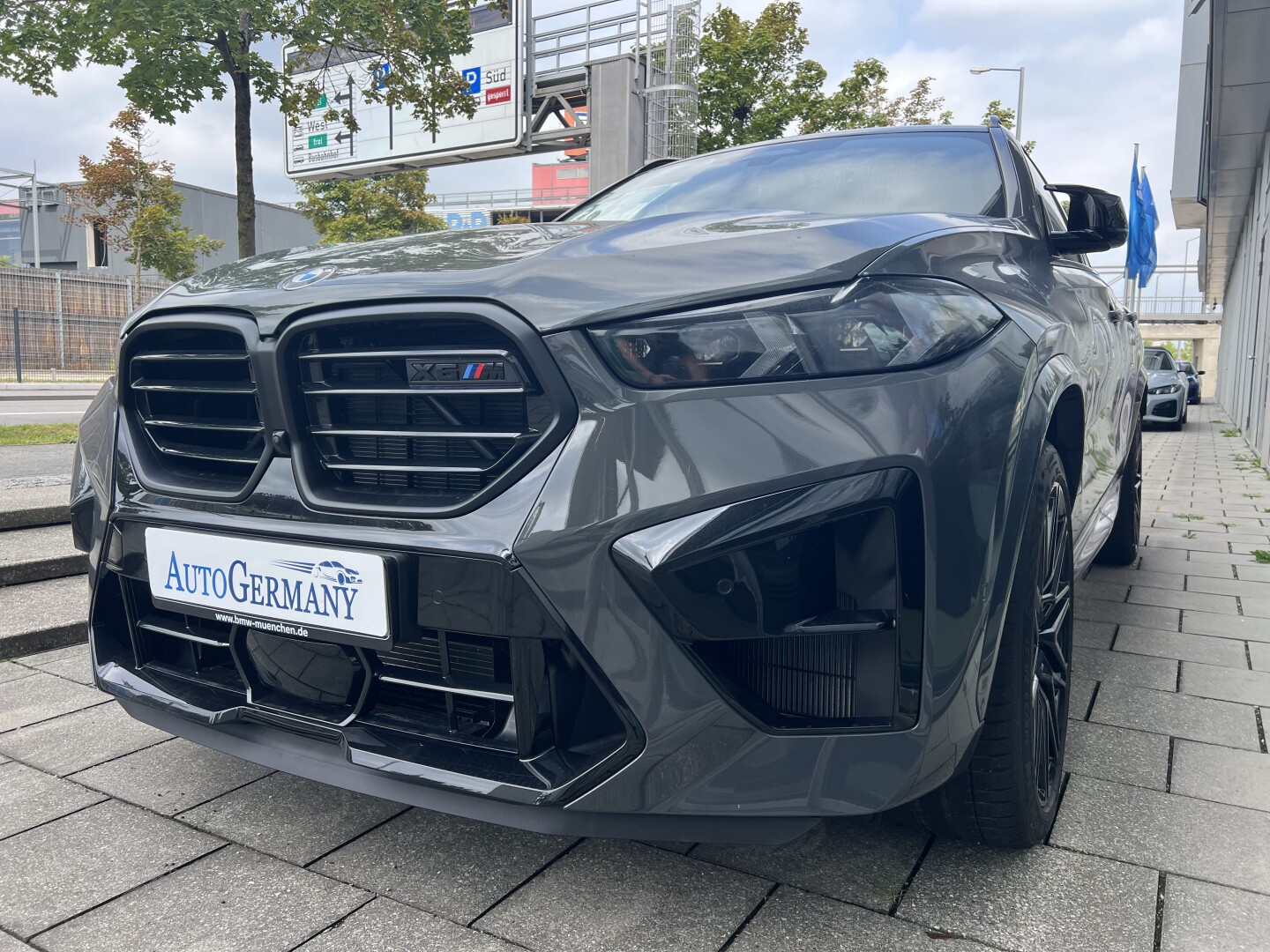 BMW X6 M Competition 625PS Sky-Lounge  Из Германии (127960)