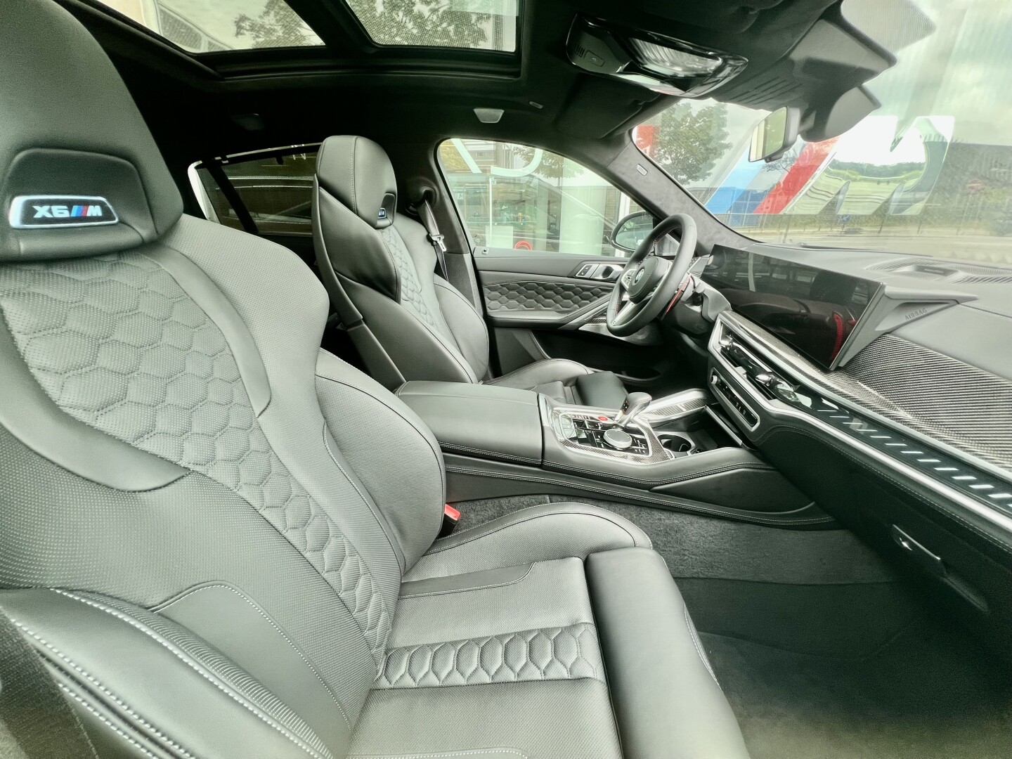 BMW X6 M Competition 625PS Sky-Lounge  Из Германии (127942)