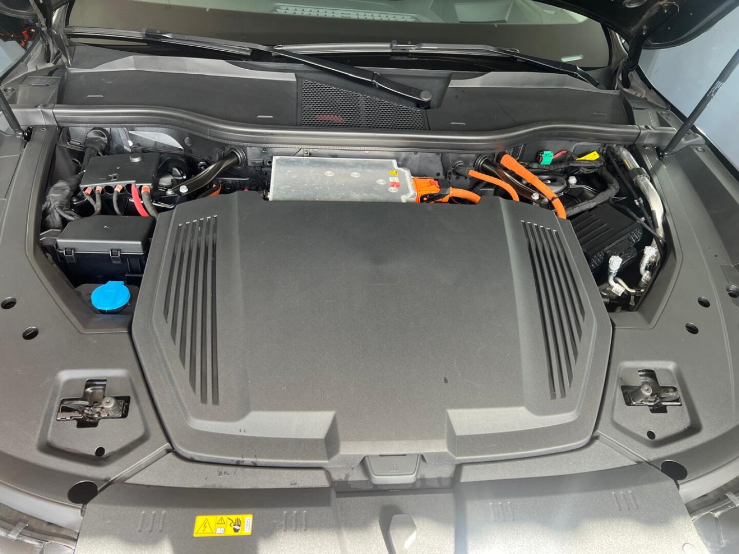 Audi e-tron 55 Quattro 408PS Advanced LED-Matrix З Німеччини (128016)