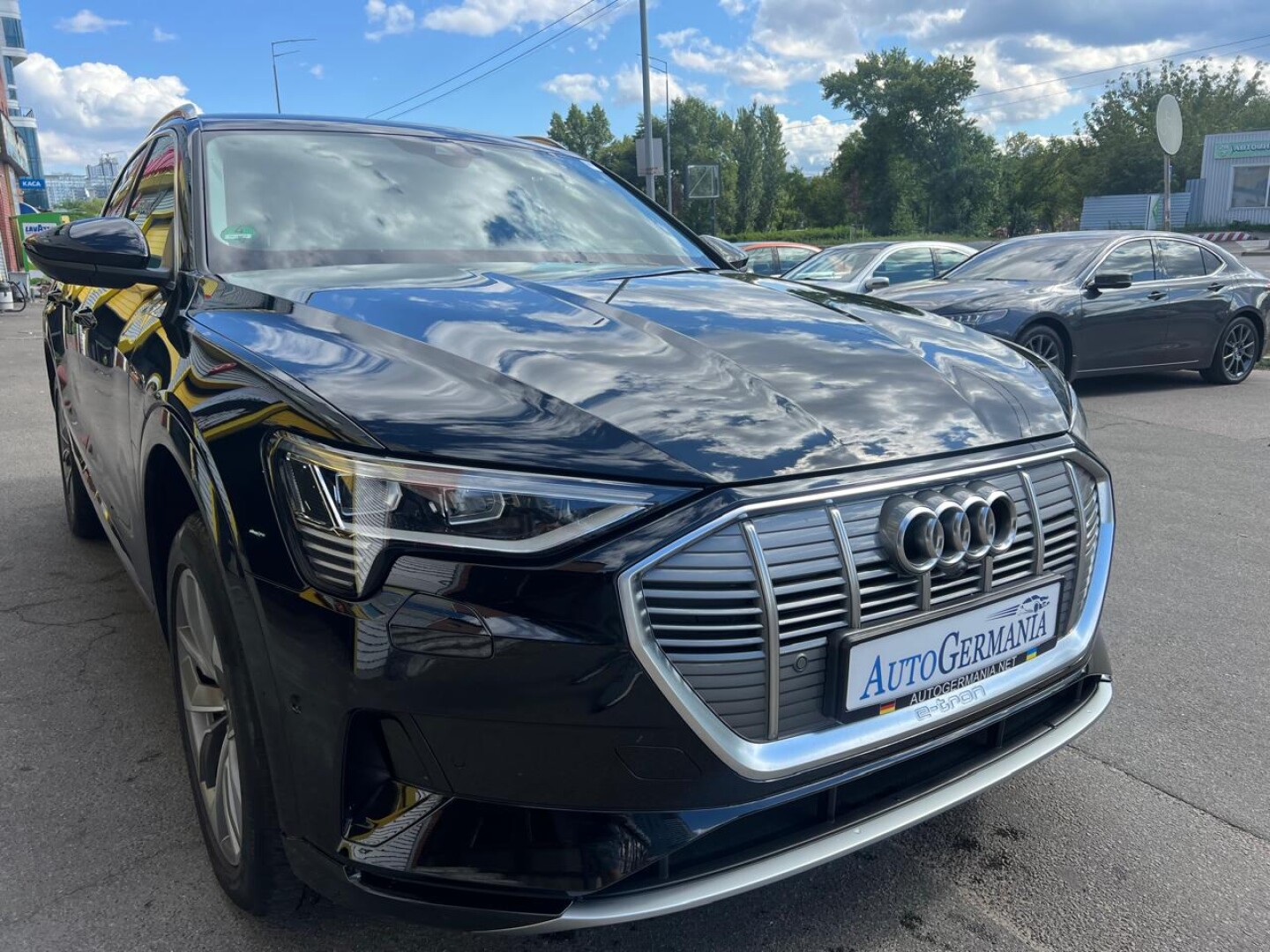 Audi e-tron 55 Quattro 408PS Advanced LED-Matrix З Німеччини (128000)