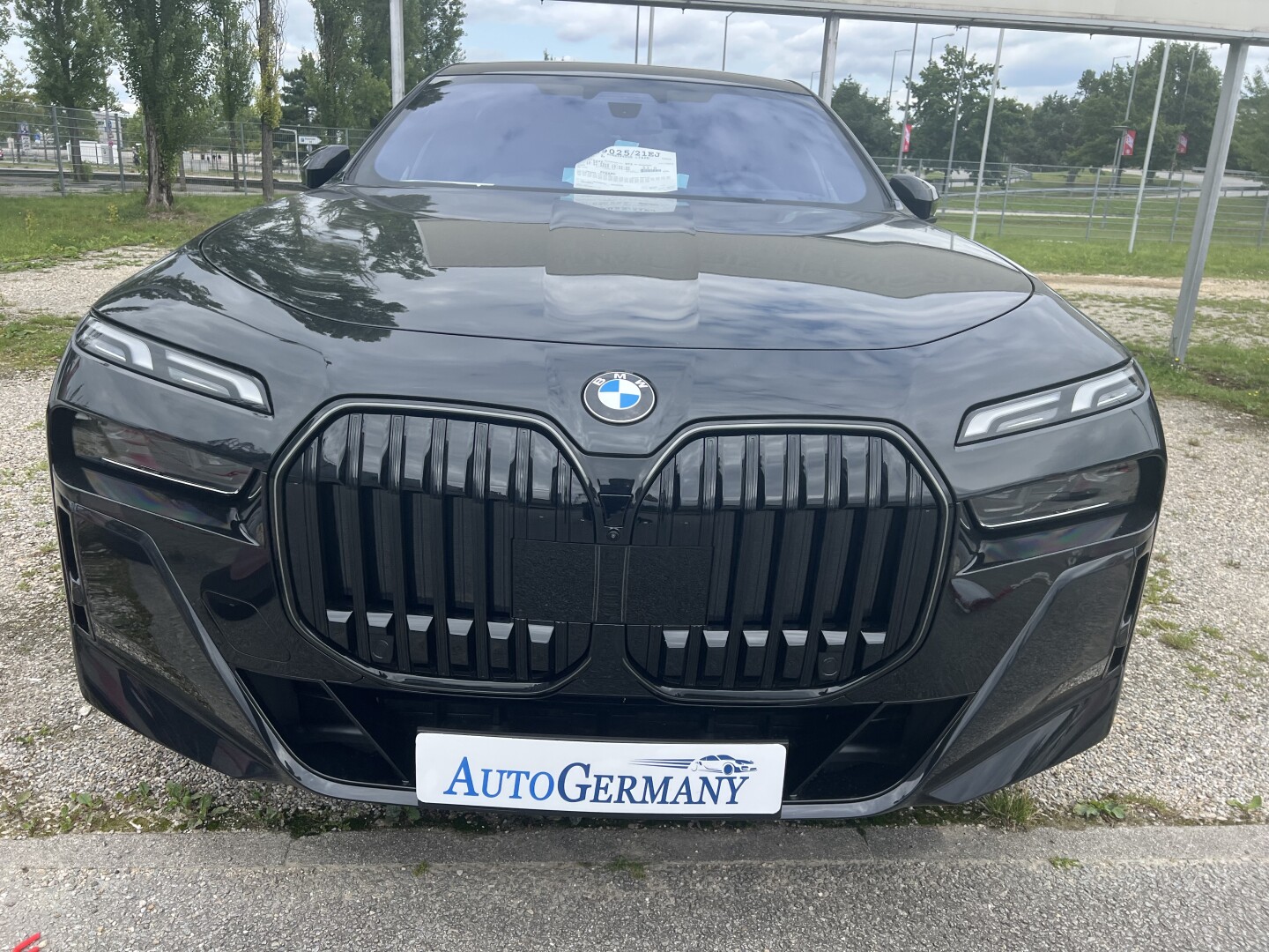 BMW 740d xDrive 299PS M-Sport Pro Long Individual  Из Германии (128052)