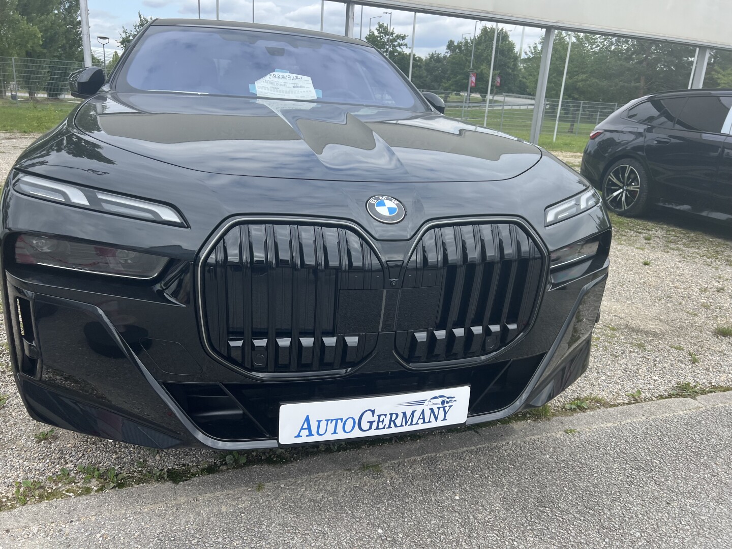 BMW 740d xDrive 299PS M-Sport Pro Long Individual  Из Германии (128053)