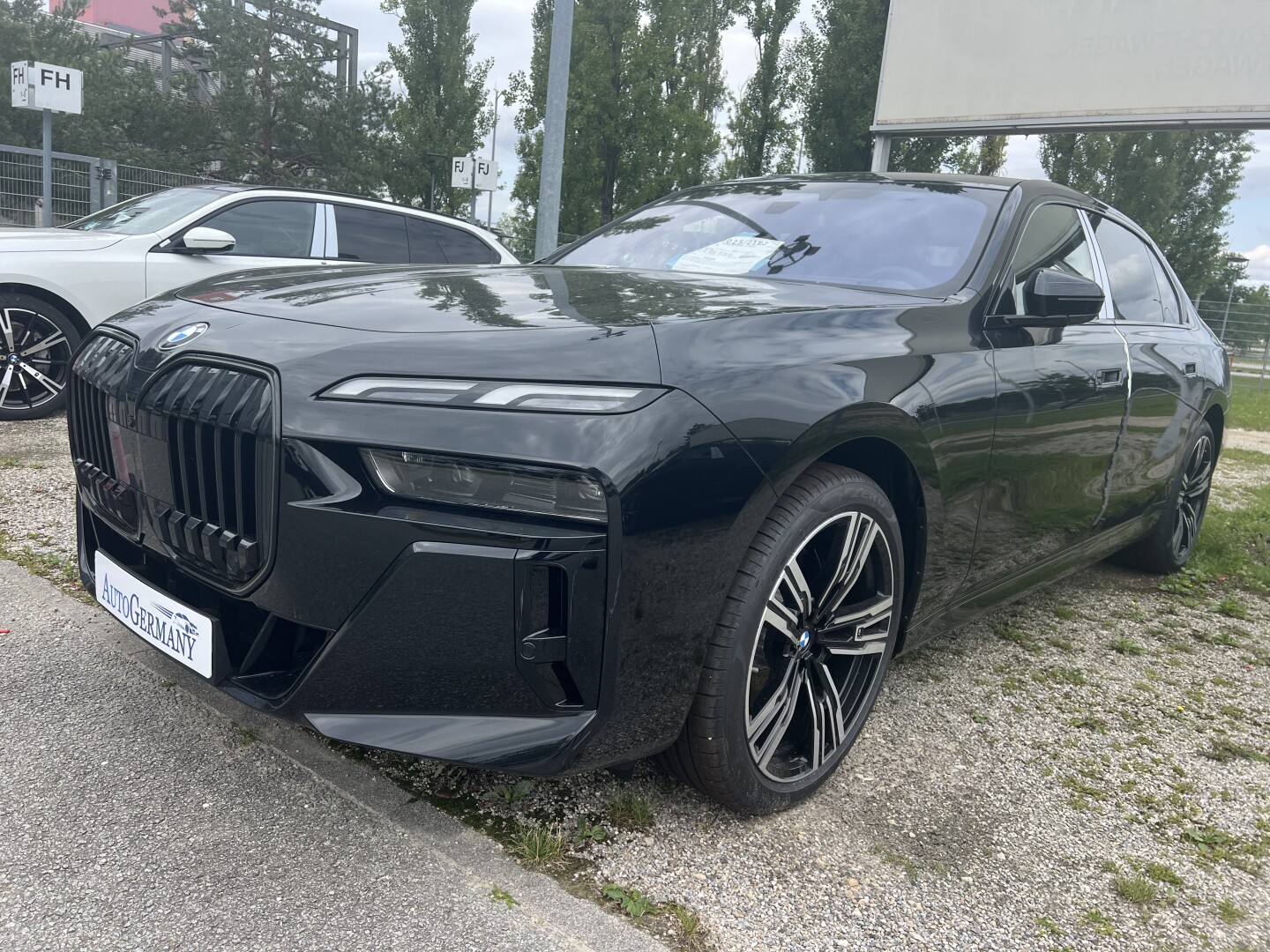 BMW 740d xDrive 299PS M-Sport Pro Long Individual  Из Германии (128049)