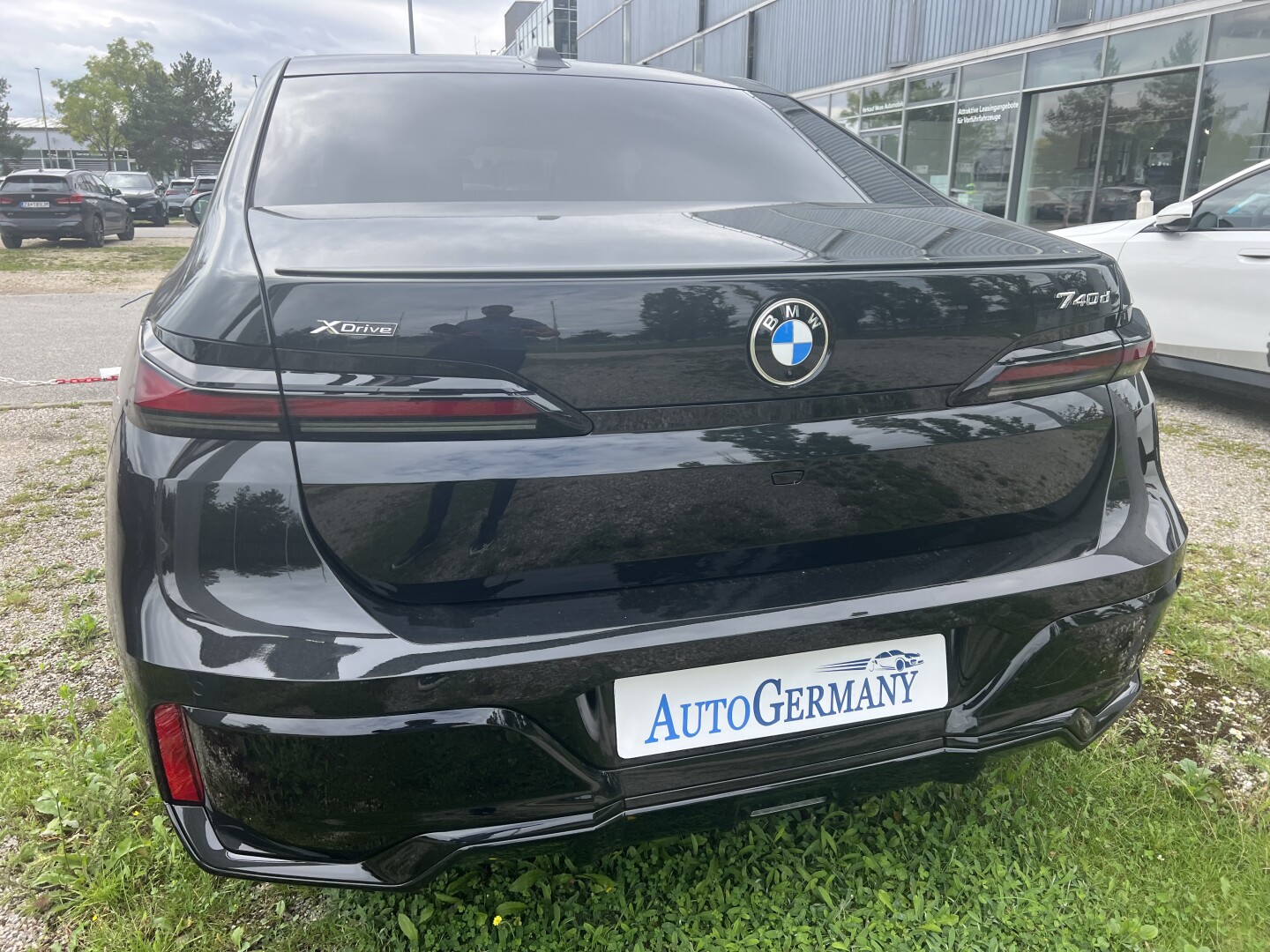 BMW 740d xDrive 299PS M-Sport Pro Long Individual  Из Германии (128082)