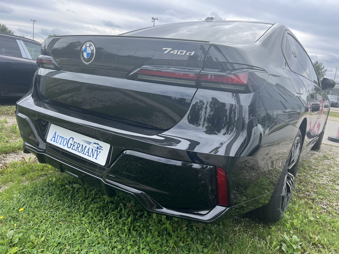 BMW 740d xDrive 299PS M-Sport Pro Long Individual  Из Германии (128078)