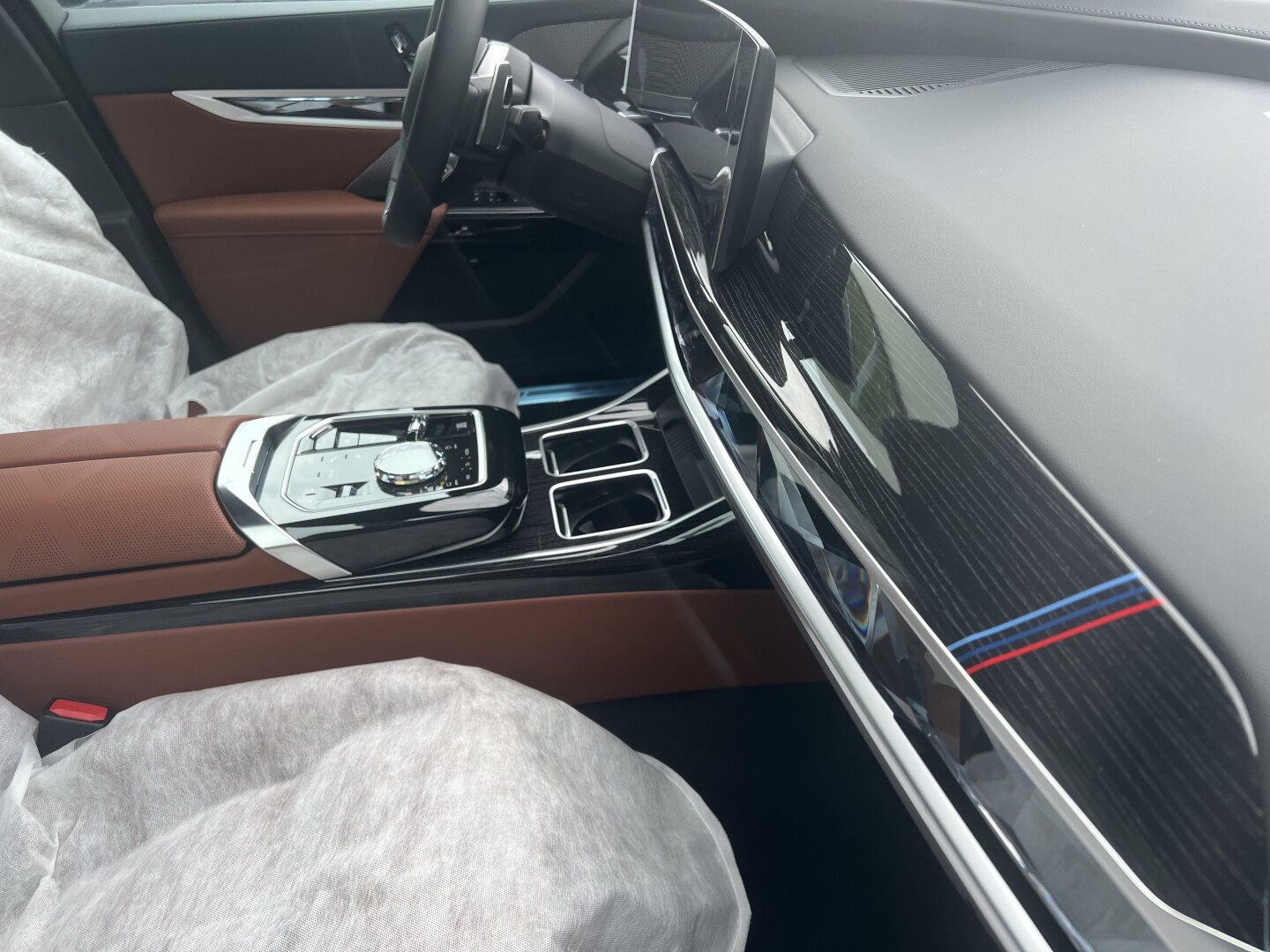 BMW 740d xDrive 299PS M-Sport Pro Long Individual  Из Германии (128063)