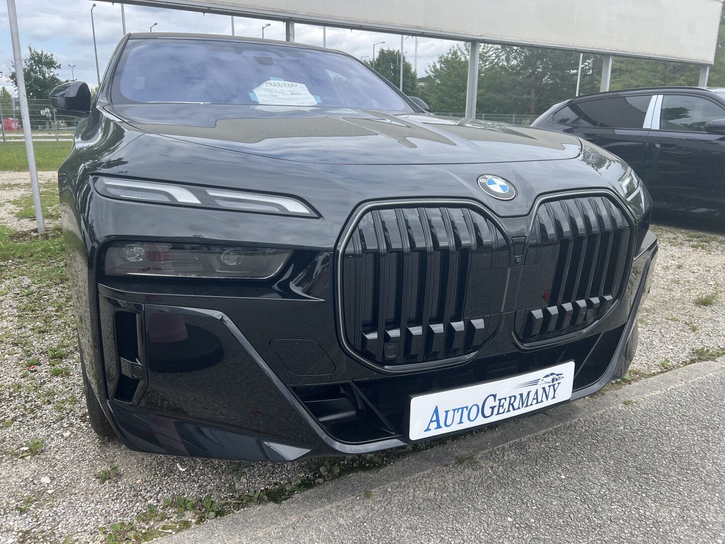 BMW 740d xDrive 299PS M-Sport Pro Long Individual  Из Германии (128055)