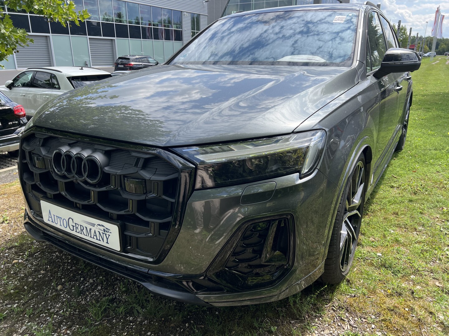 Audi Q7 50TDI 286PS S-Line Black Matrix LED Из Германии (128134)