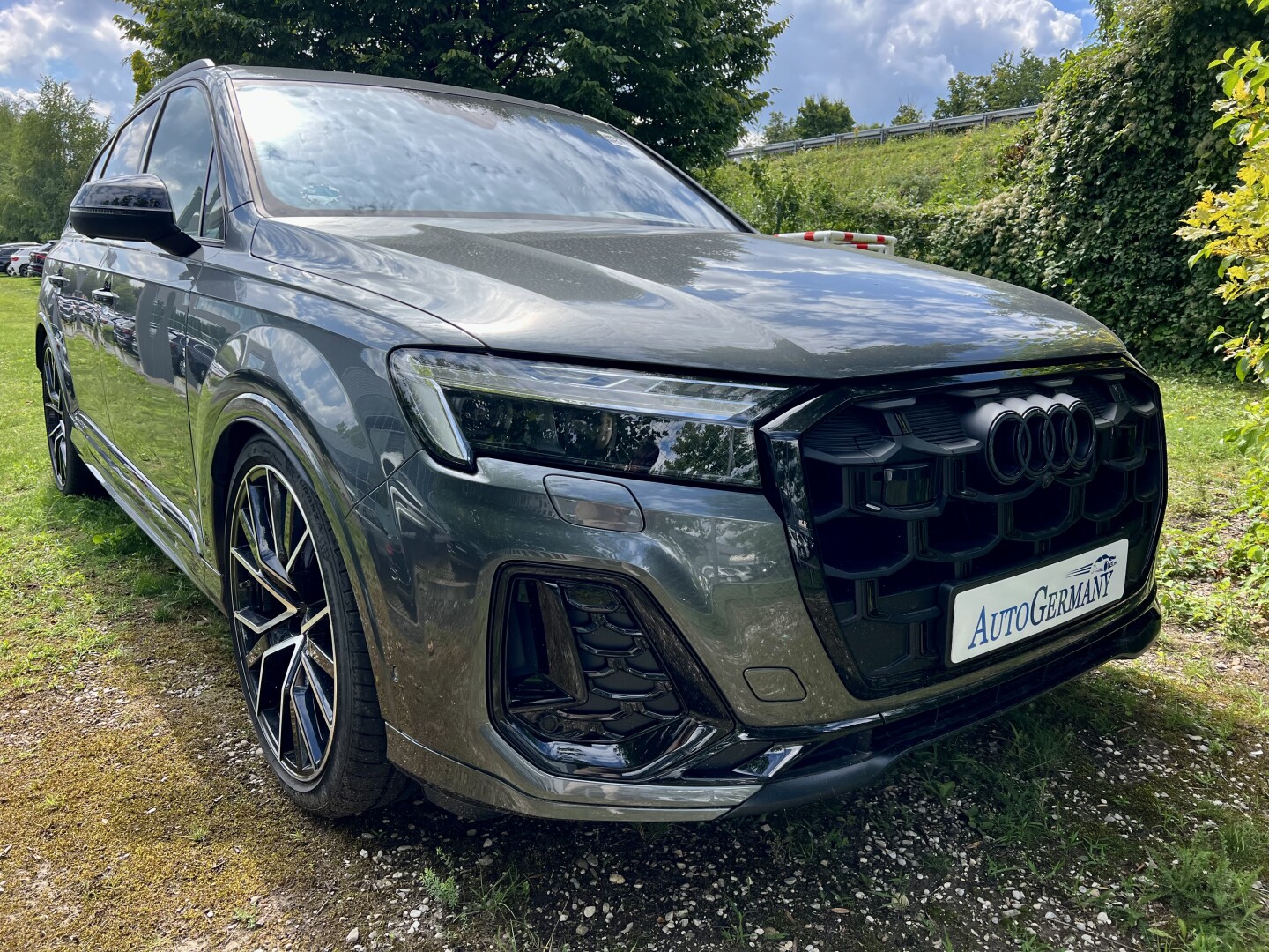Audi Q7 50TDI 286PS S-Line Black Matrix LED Из Германии (128137)