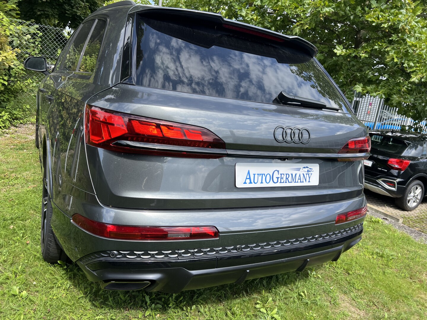 Audi Q7 50TDI 286PS S-Line Black Matrix LED Из Германии (128124)
