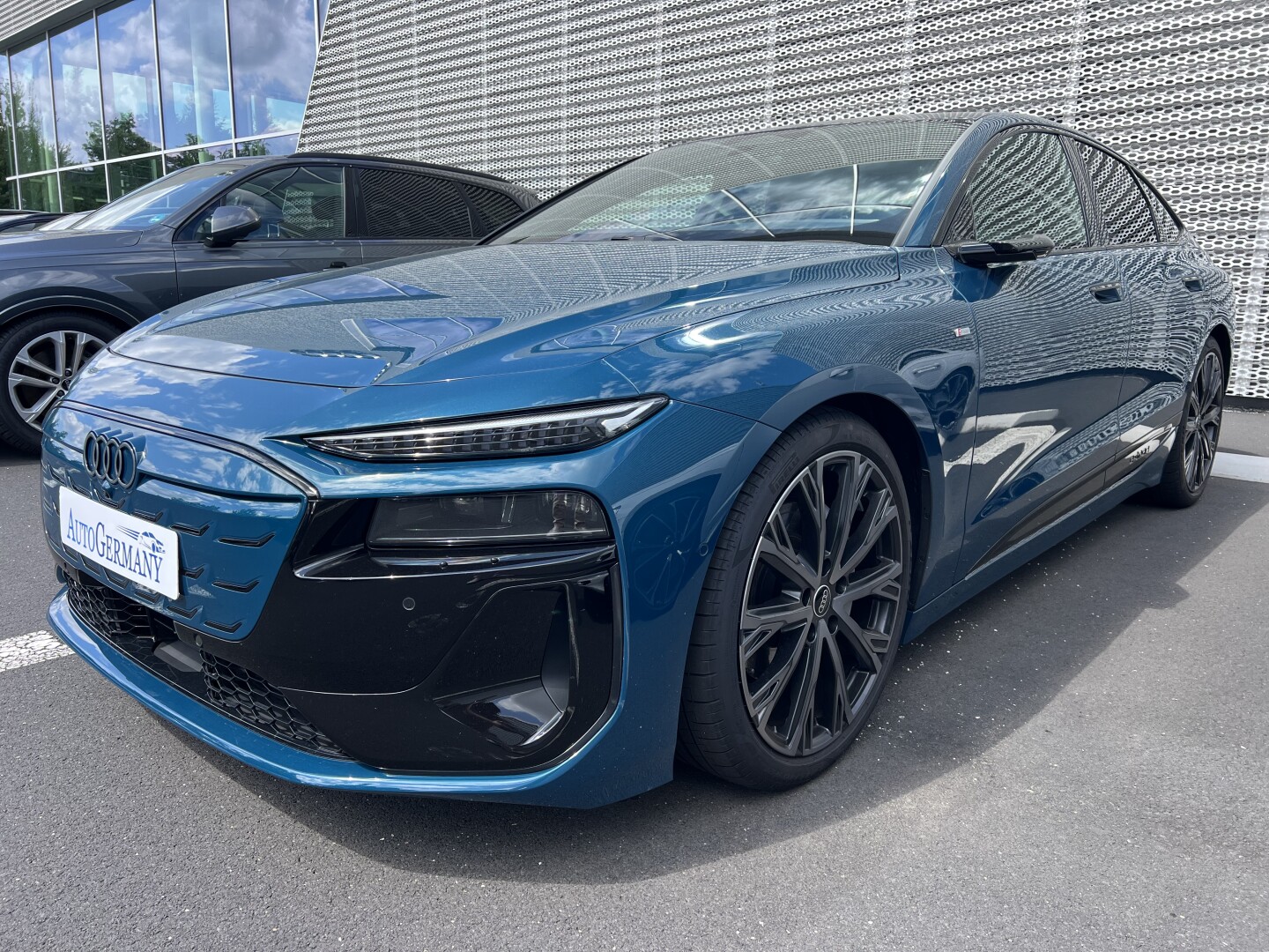Audi A6 e-tron S-Line Sportback Edition Performance Из Германии (128243)