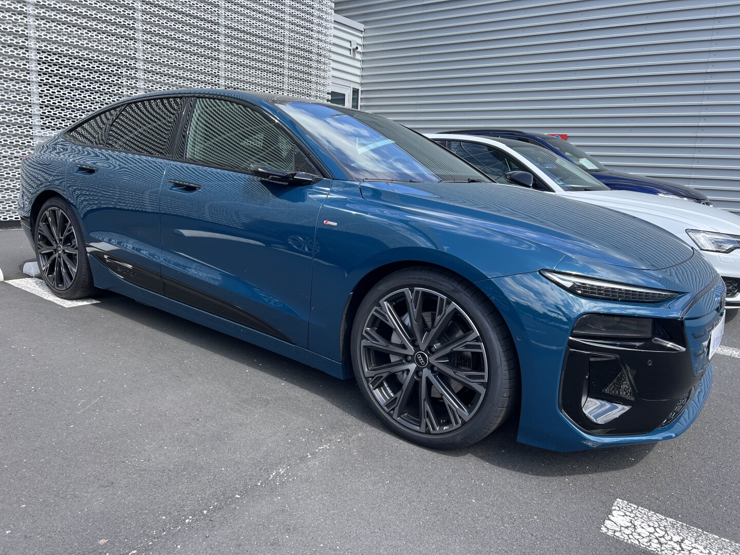Audi A6 e-tron S-Line Sportback Edition Performance Из Германии (128237)