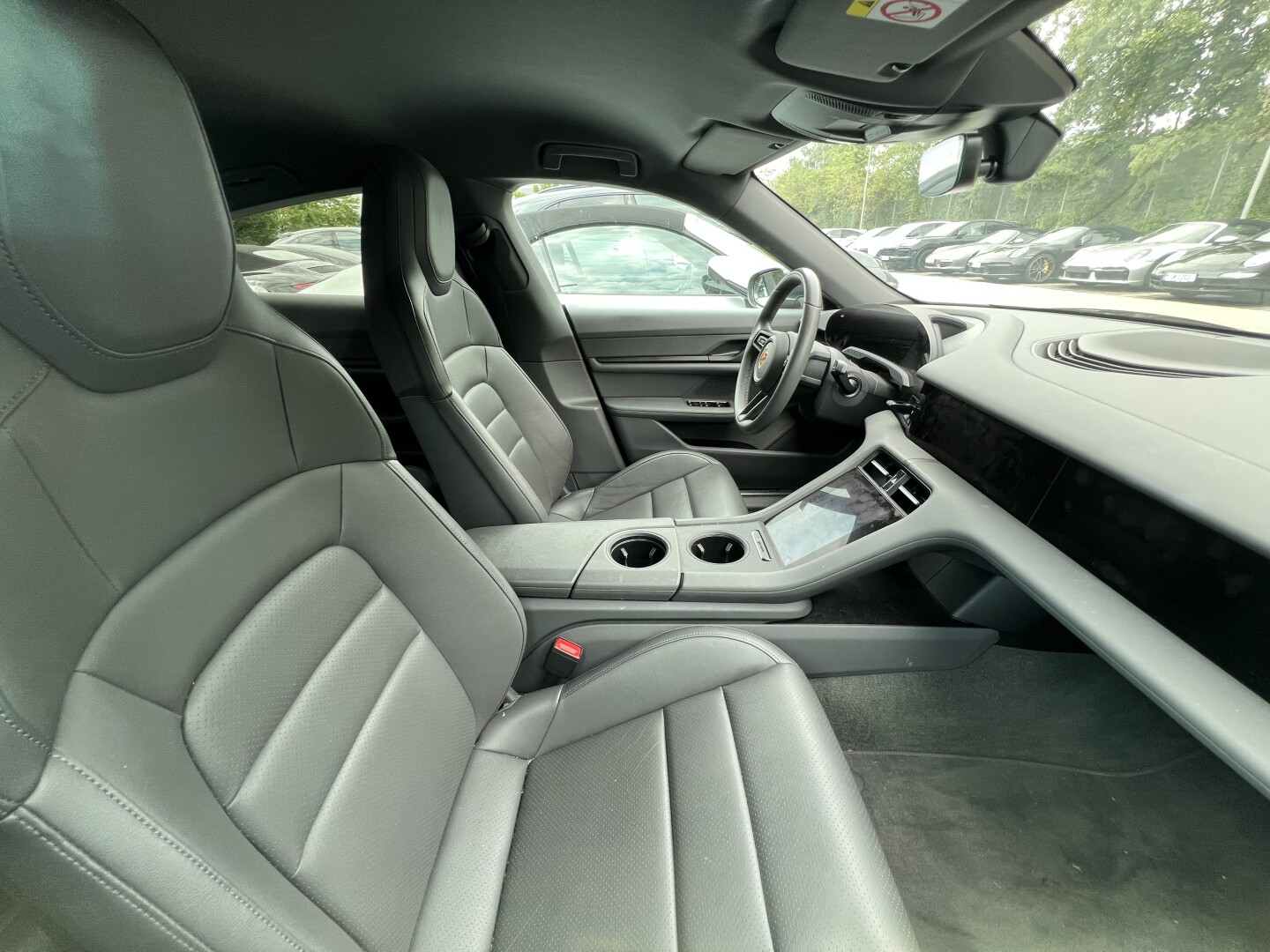 Porsche Taycan 4S LED-Matrix 598PS  З Німеччини (128247)