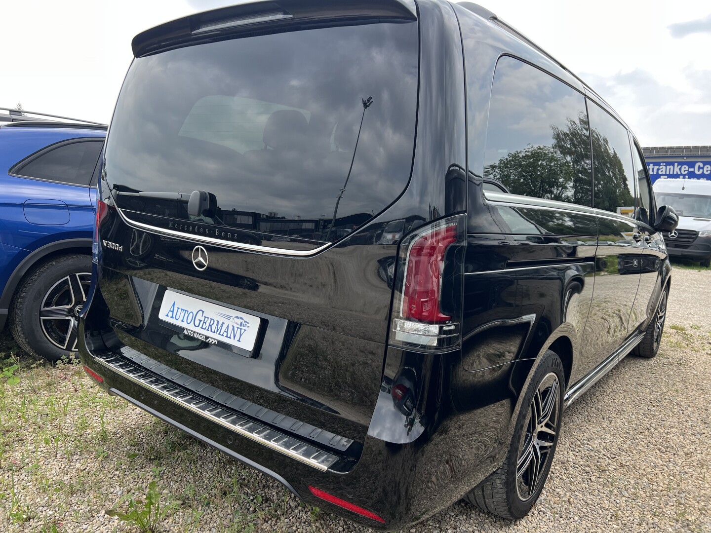 Mercedes-Benz V300d AMG 4-Matic Avantgarde Long 8-set З Німеччини (128310)