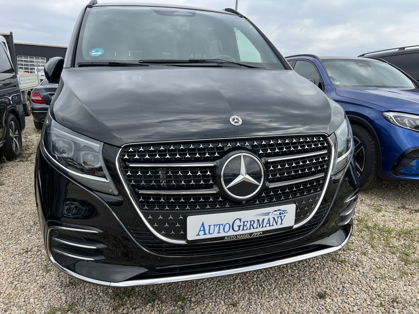 Mercedes-Benz V300d AMG 4-Matic Avantgarde Long 8-set З Німеччини (128325)