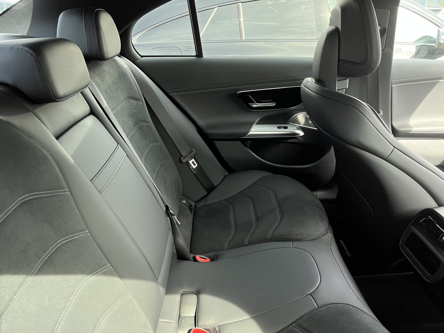 Mercedes-Benz E 220d AMG Premium-Paket З Німеччини (128412)