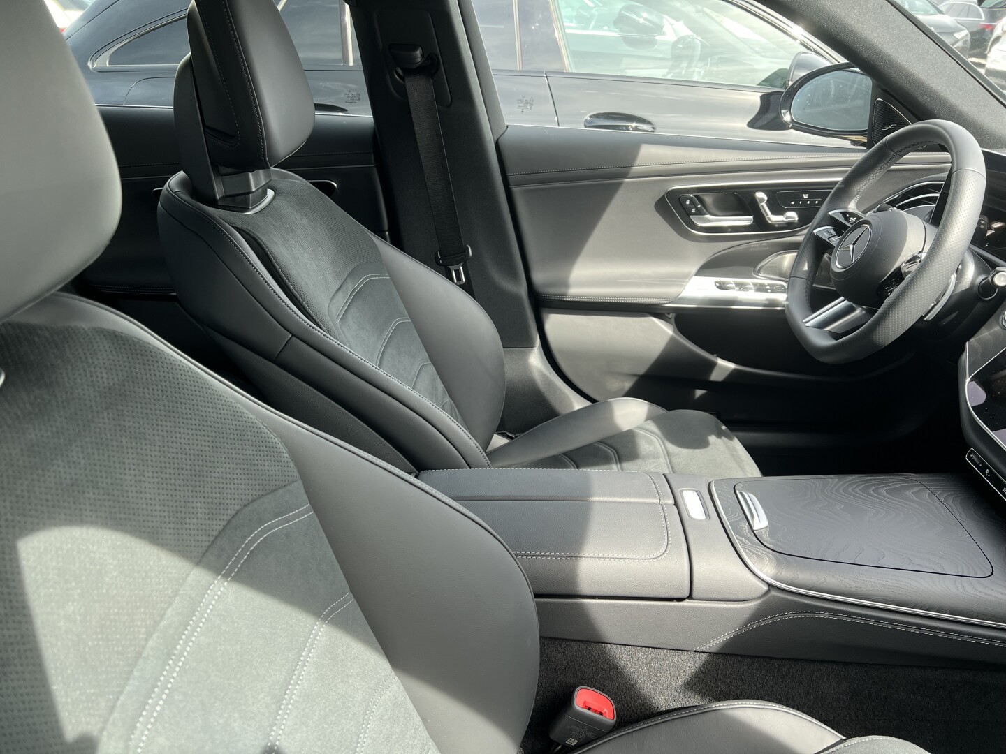 Mercedes-Benz E 220d AMG Premium-Paket З Німеччини (128410)