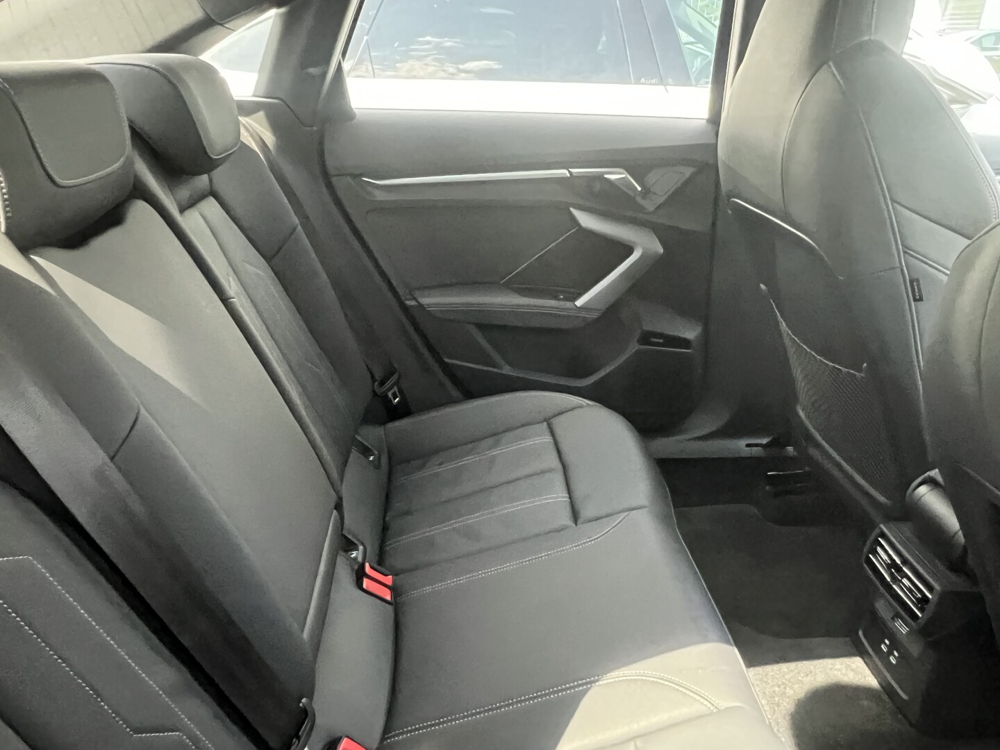 Audi S3 TFSI 333PS Quattro Matrix  З Німеччини (128427)
