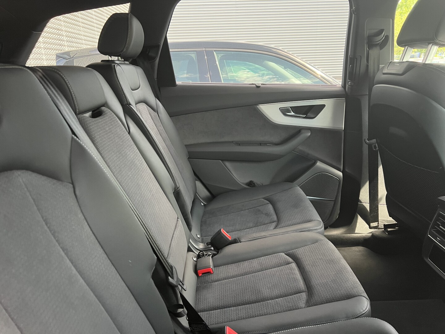Audi Q7 50TDI 286PS S-Line Black-Paket Matrix  Из Германии (128660)