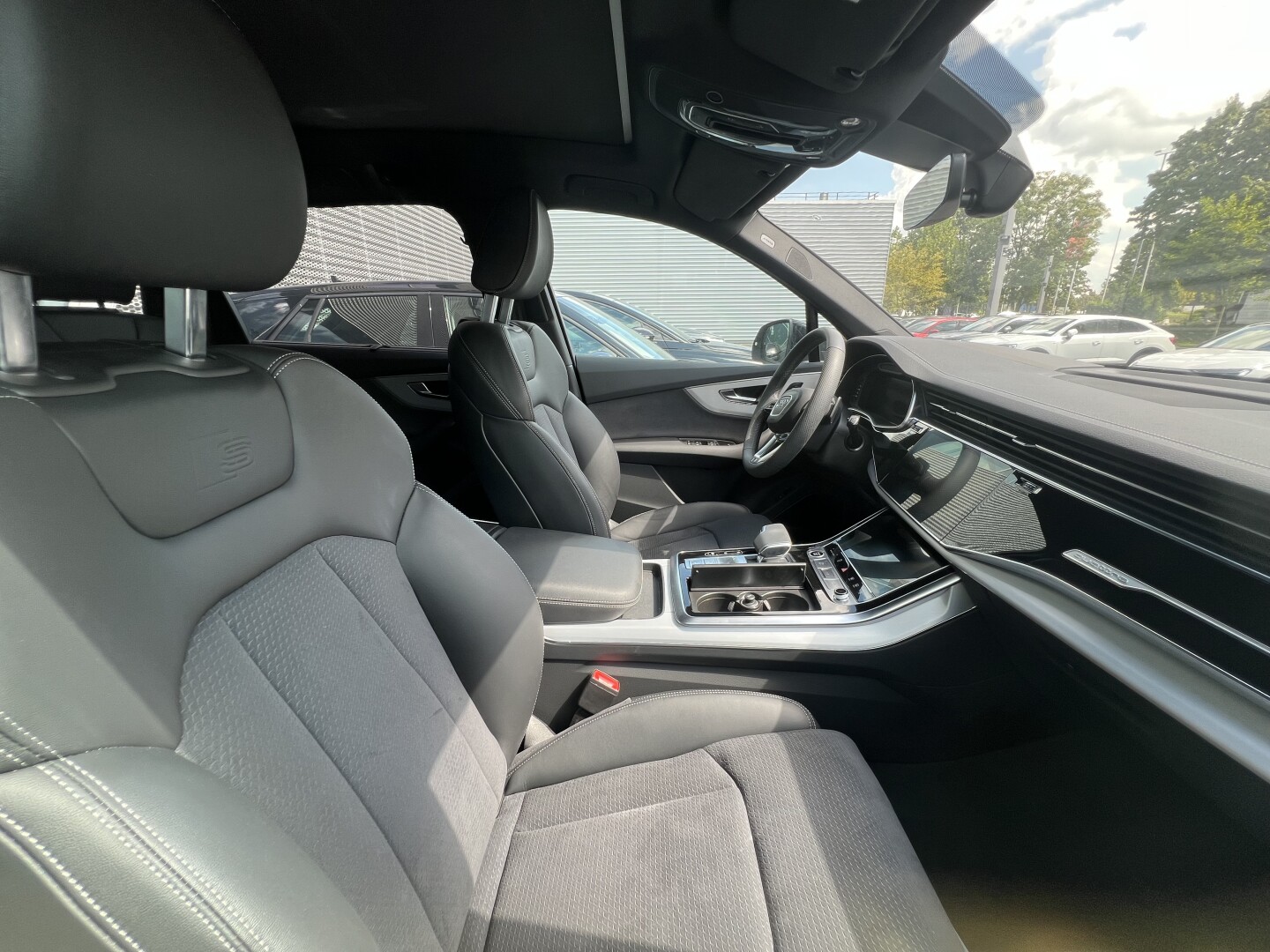 Audi Q7 50TDI 286PS S-Line Black-Paket Matrix  Из Германии (128657)