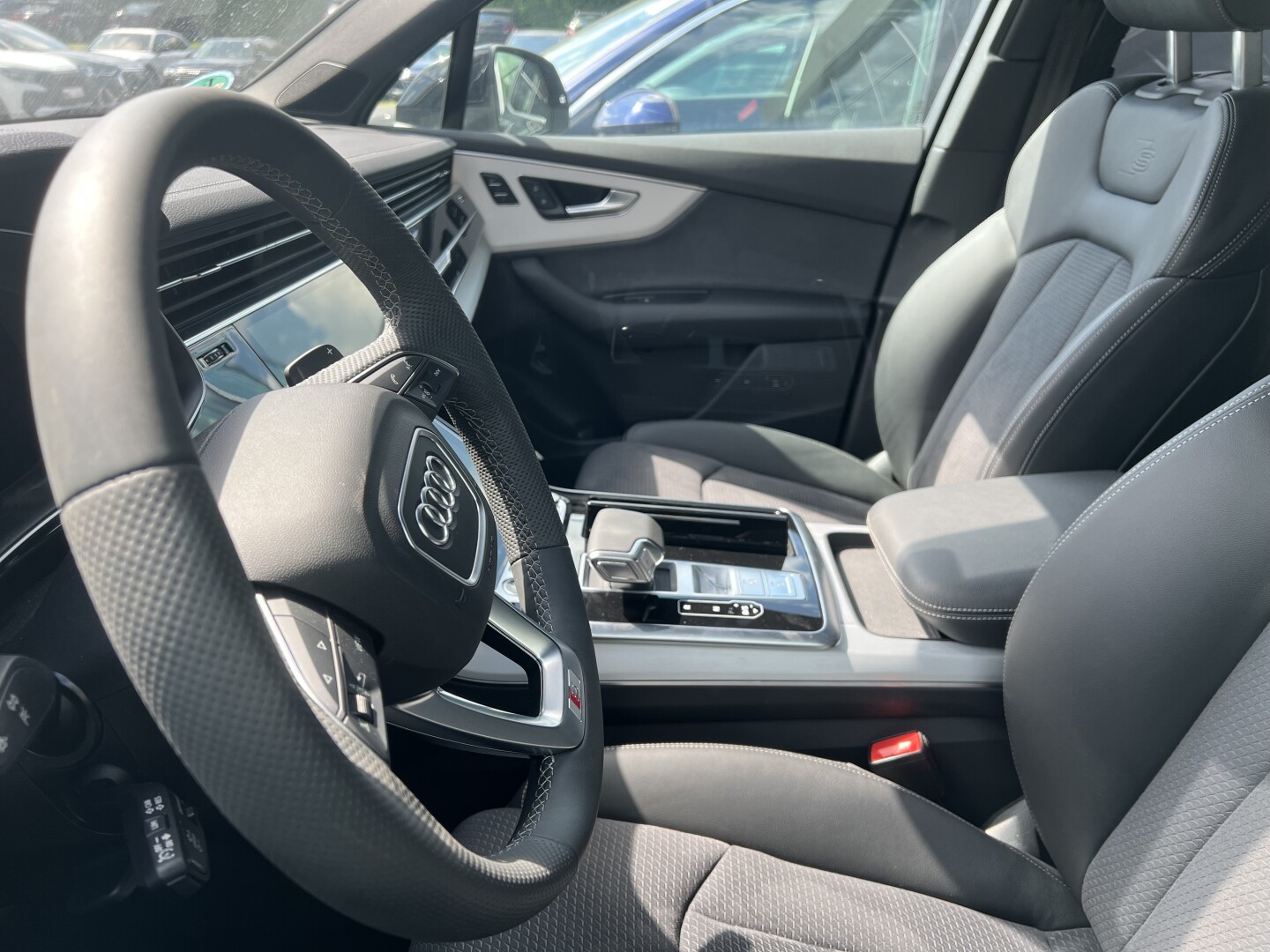 Audi Q7 50TDI 286PS S-Line Black-Paket Matrix  Из Германии (128669)