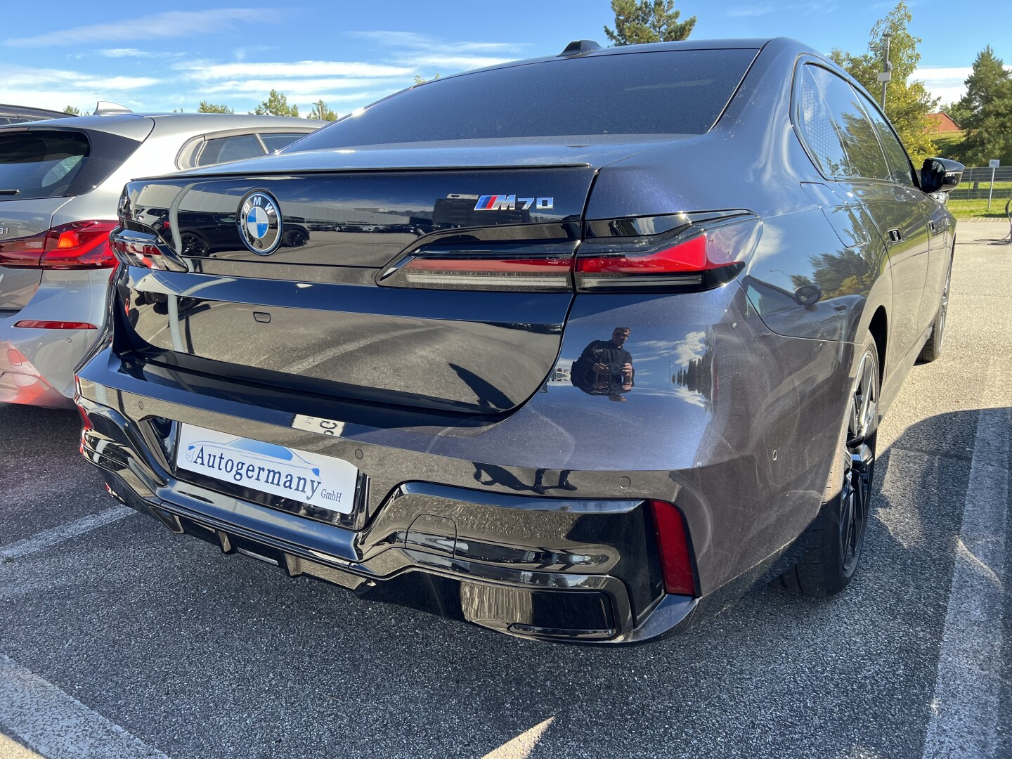 BMW i7 M70 xDrive 659PS M-Paket Pro Black Sky-Lounge Из Германии (128703)