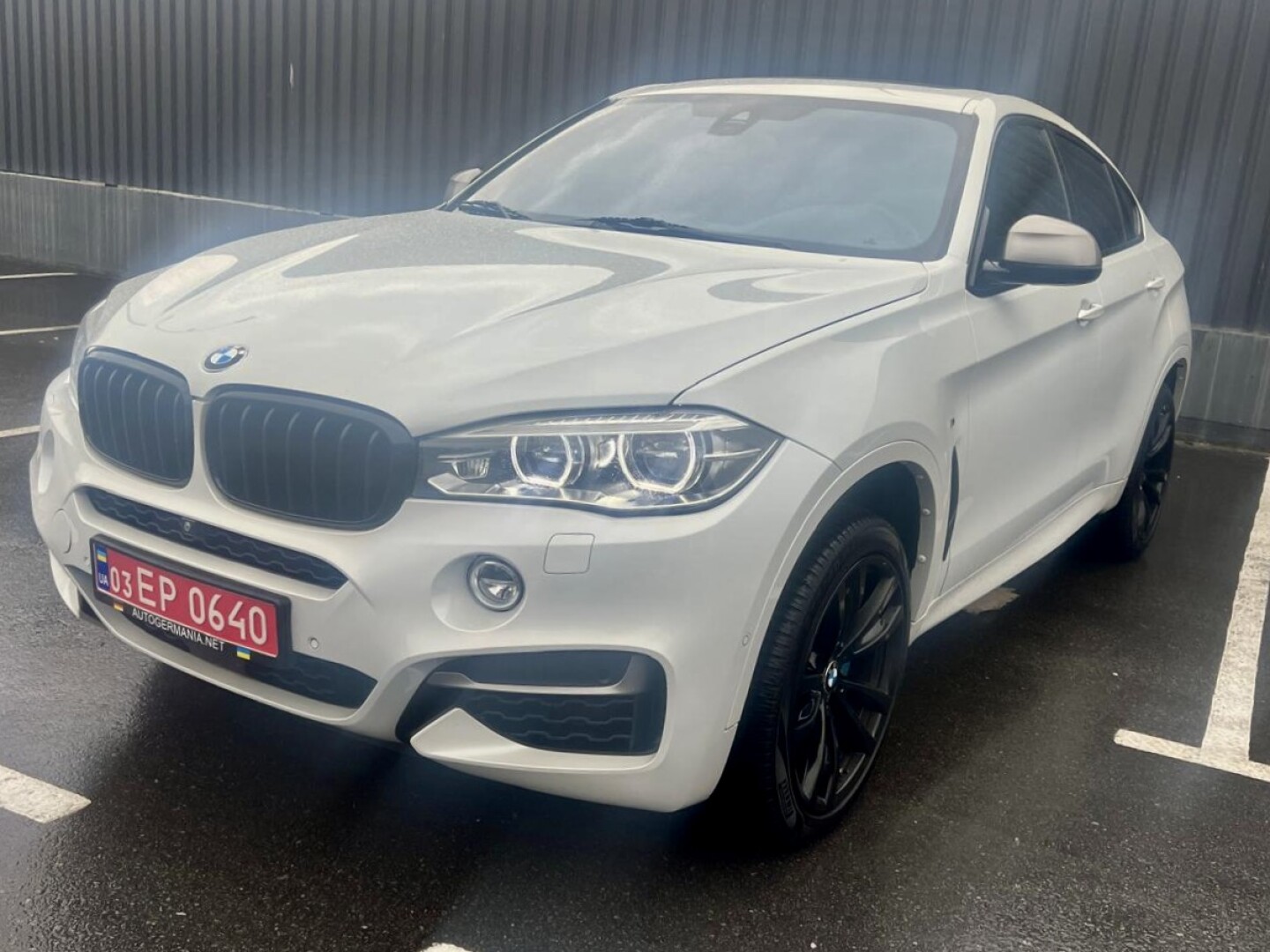BMW X6 M50d xDrive M-Sport Black-Paket LED Aus Deutschland (128780)